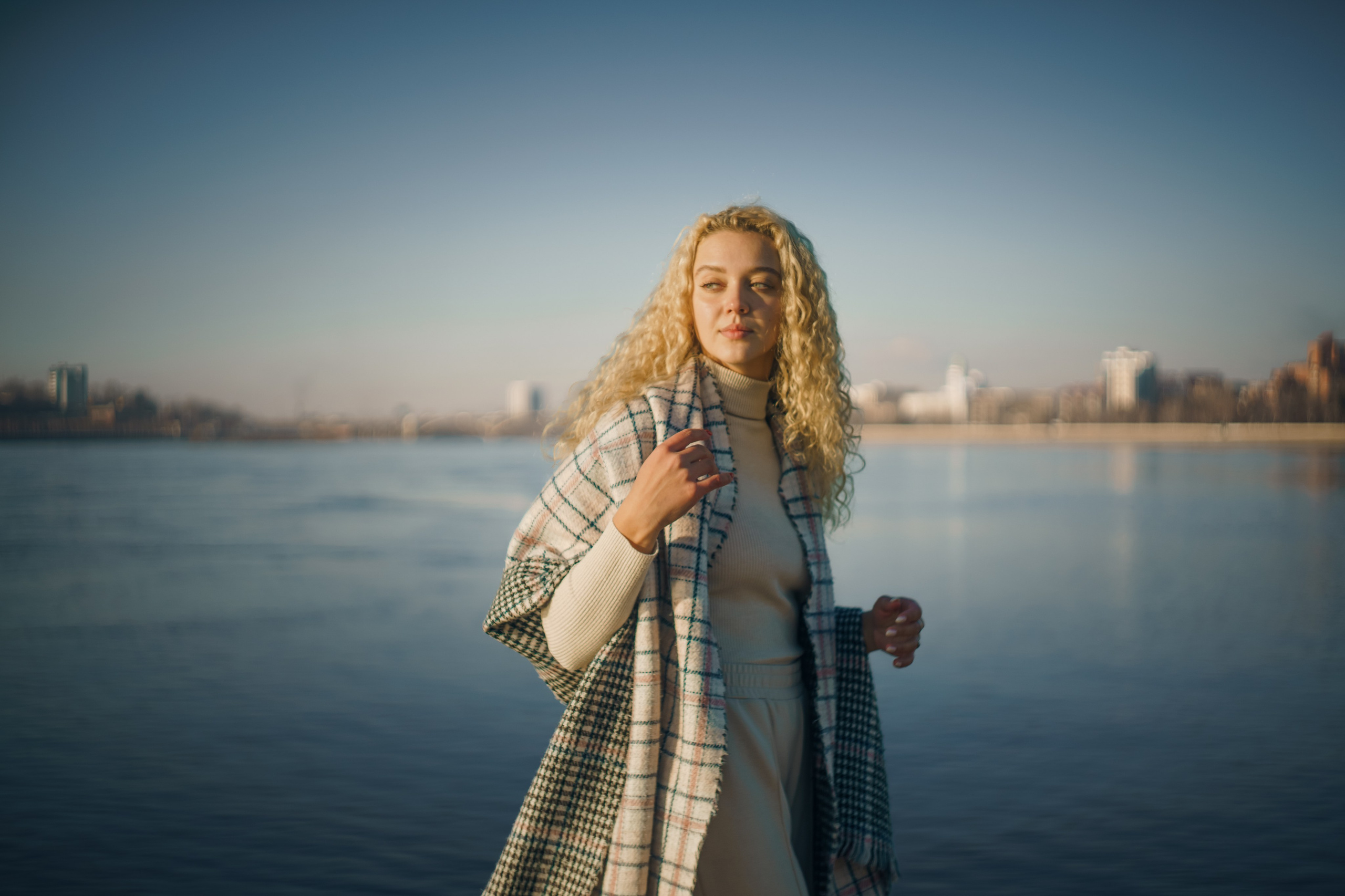 Уличная фотосессия. Фотограф, видеограф и пилот дрона на Байкале