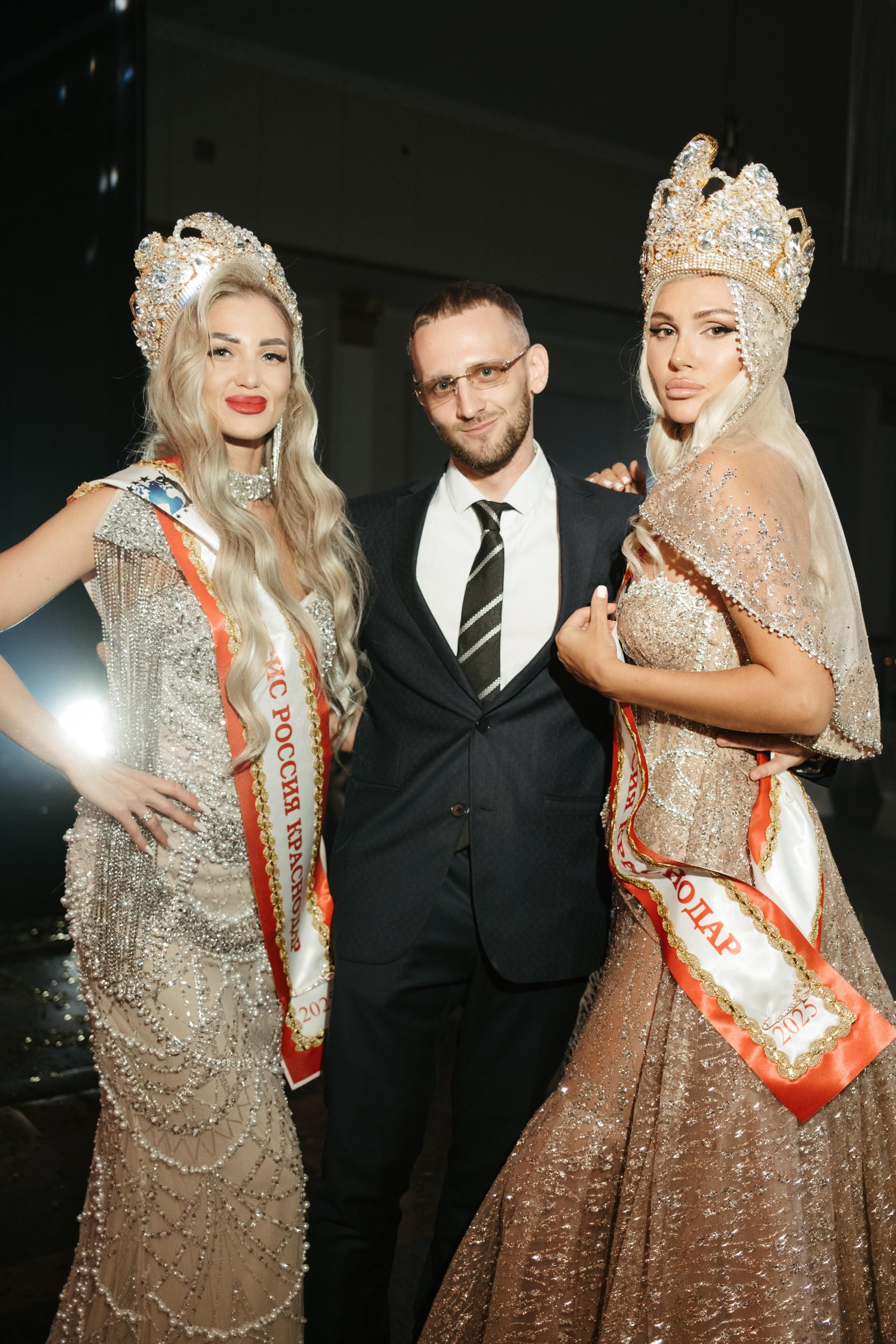 Мисс и Миссис Россия Земли Краснодар 2025 программа. Свадебный и репортажной фотограф Денис Ожигин в Краснодаре и Краснодарском крае