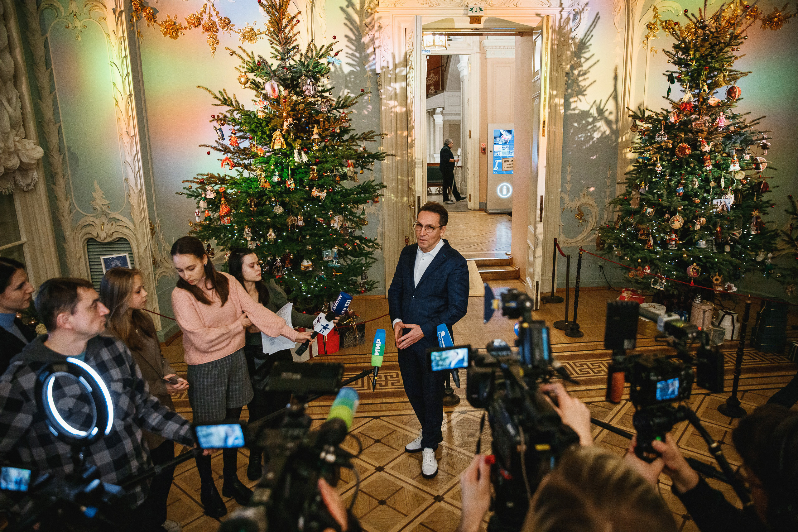 Ёлка мира — Эрмитаж. Репортажный фотограф в Санкт-Петербурге