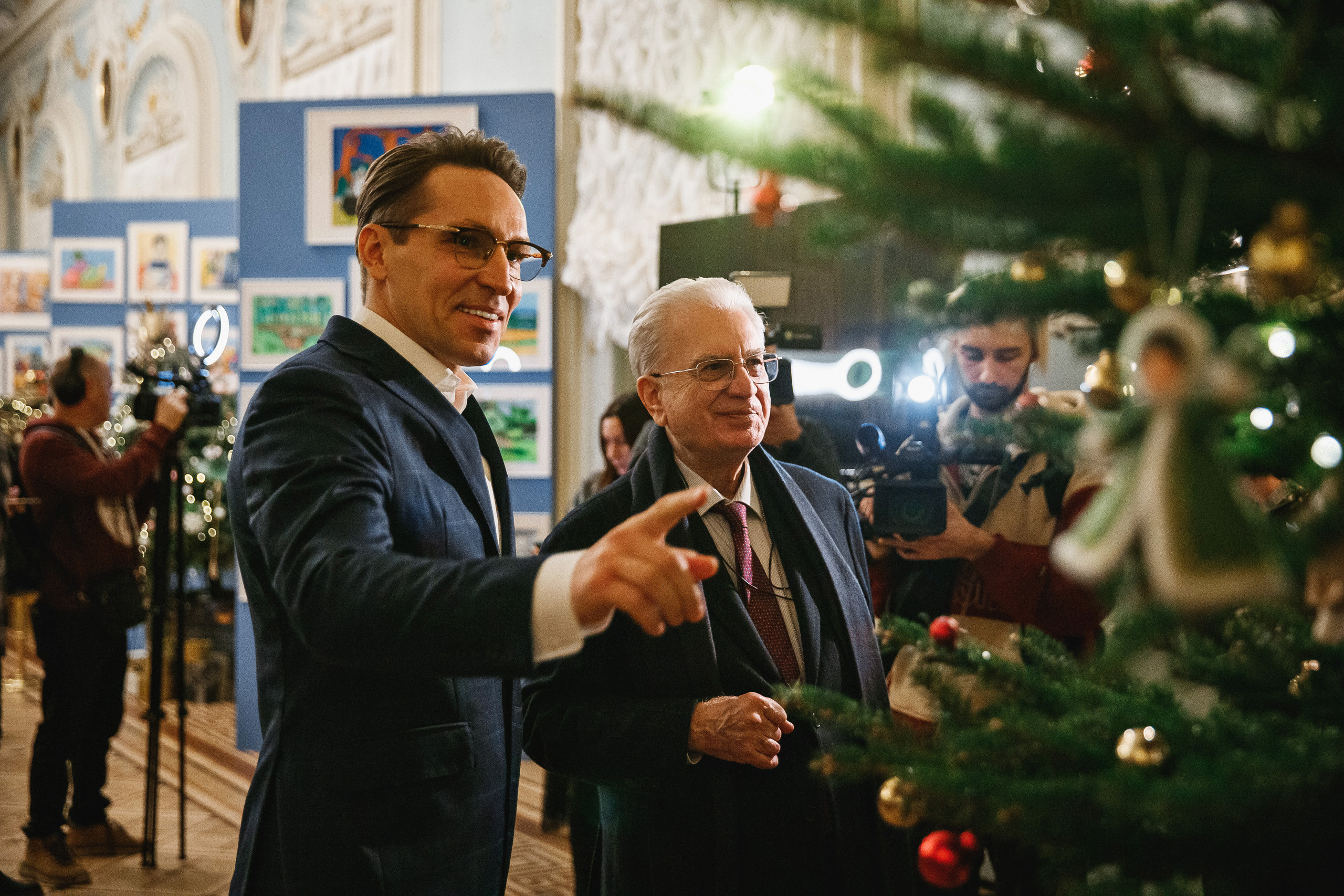 Ёлка мира — Эрмитаж. Репортажный фотограф в Санкт-Петербурге