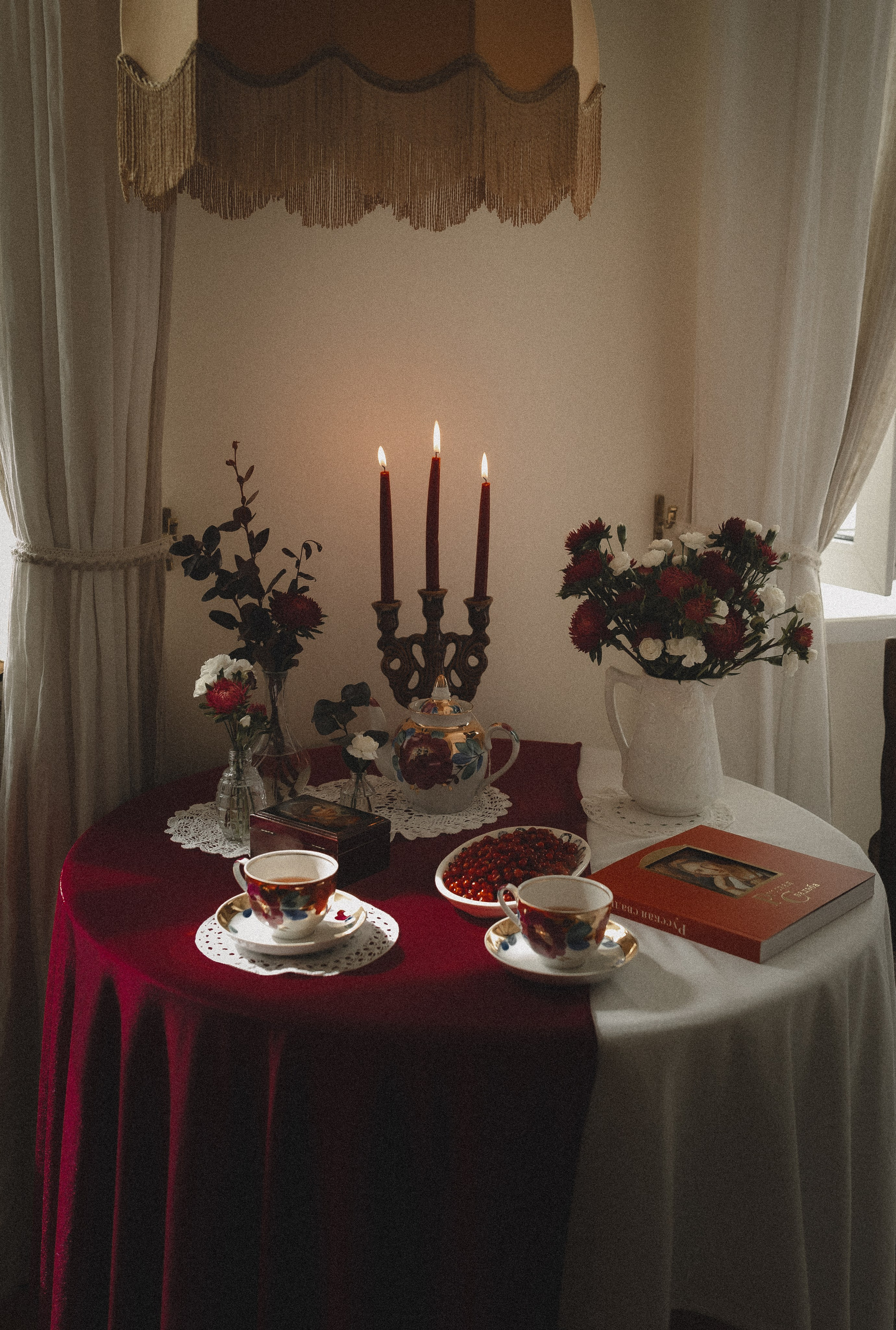 «Там, где живёт сказка». Твой проводник в мир ушедших эпох, романтики и женственности