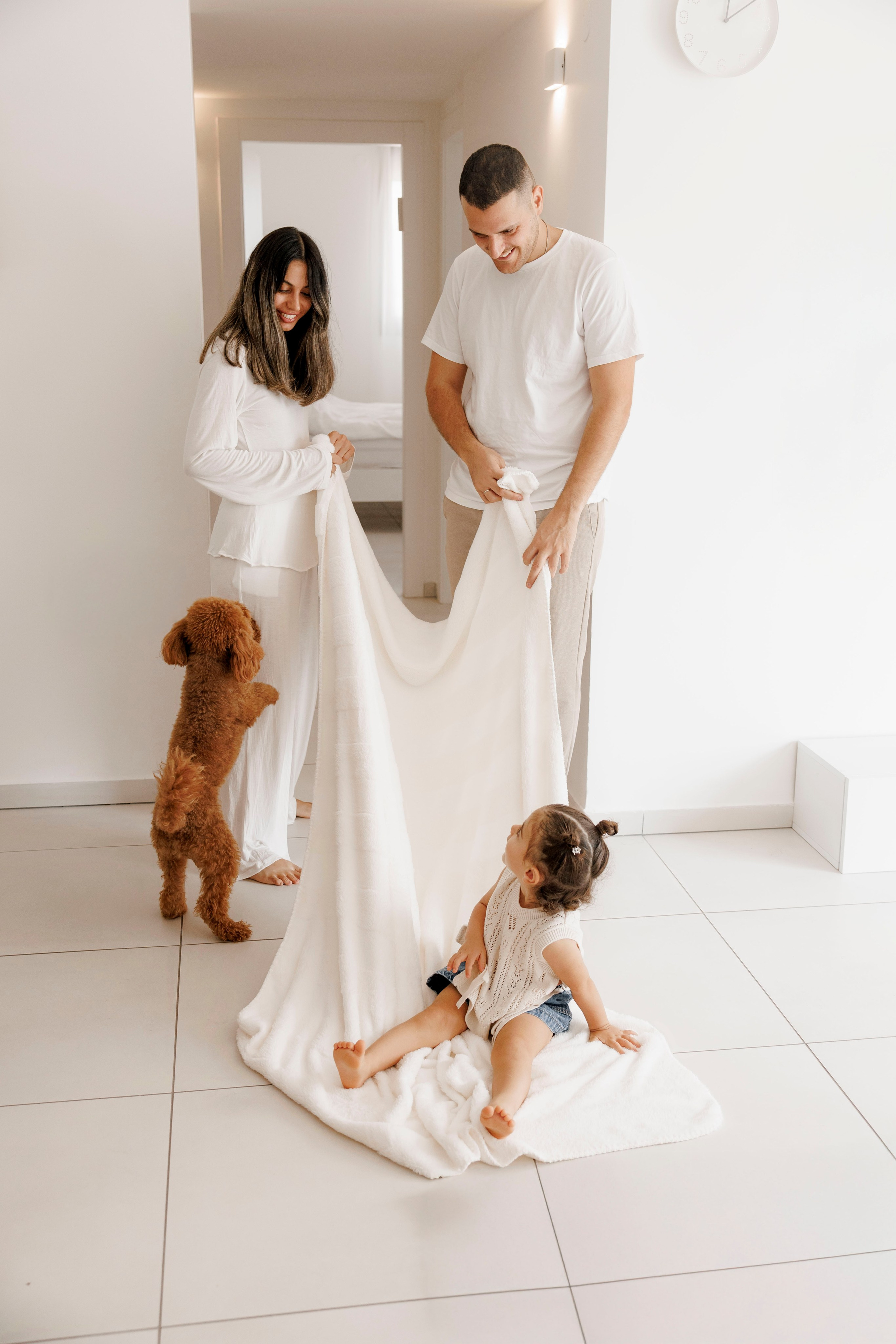 Family photoshoot at home. Главная