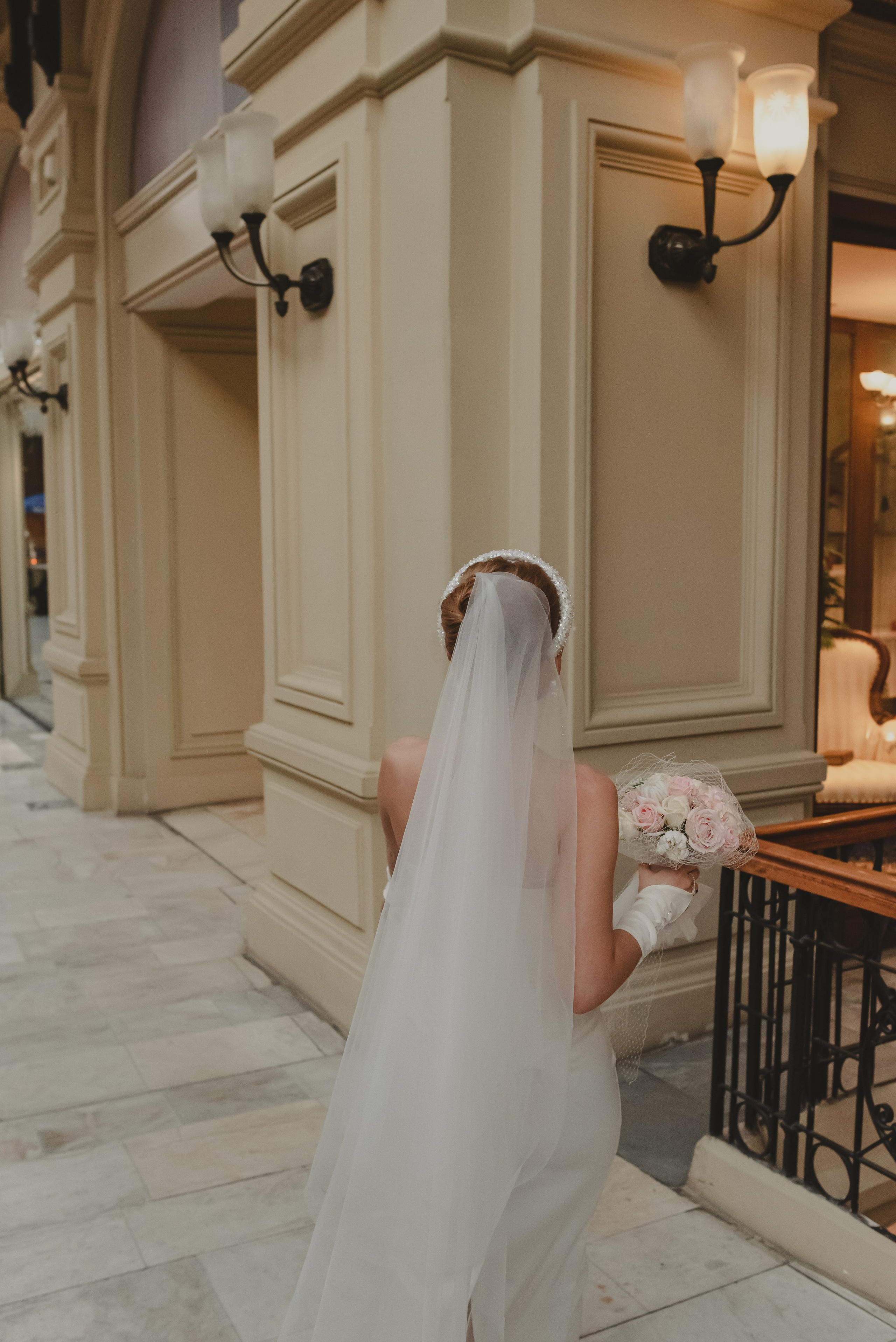 ЗАГС № 1 + прогулка | ГУМ. Свадебный и семейный фотограф в Москве Анна Сдобнова