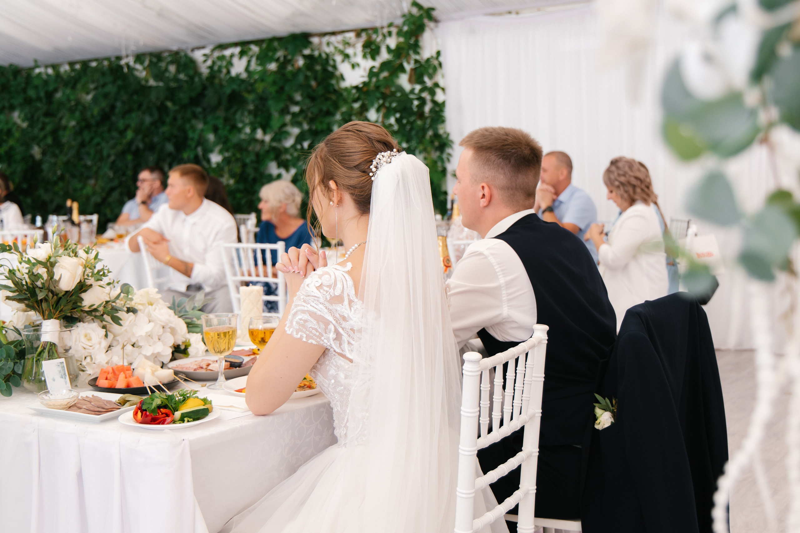 Ксения и Антон (полный день). Фотограф в Барнауле Юлия Садвокасова