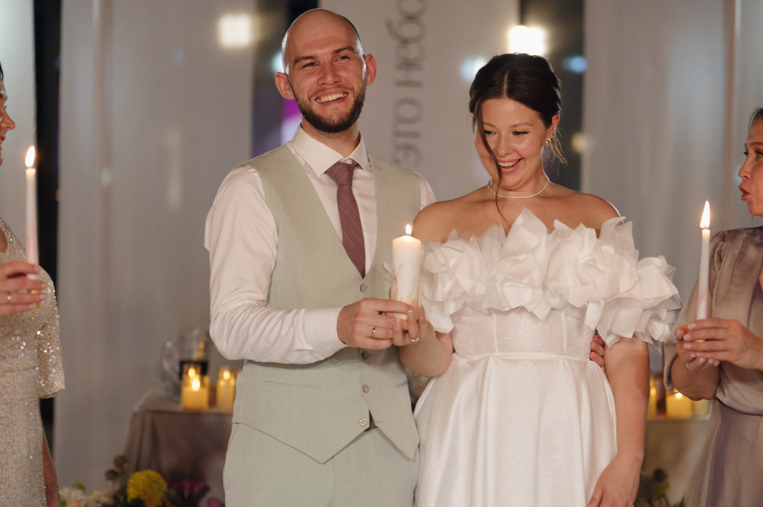 Елизавета и Роман. Репортажный и свадебный фотограф в Сургуте