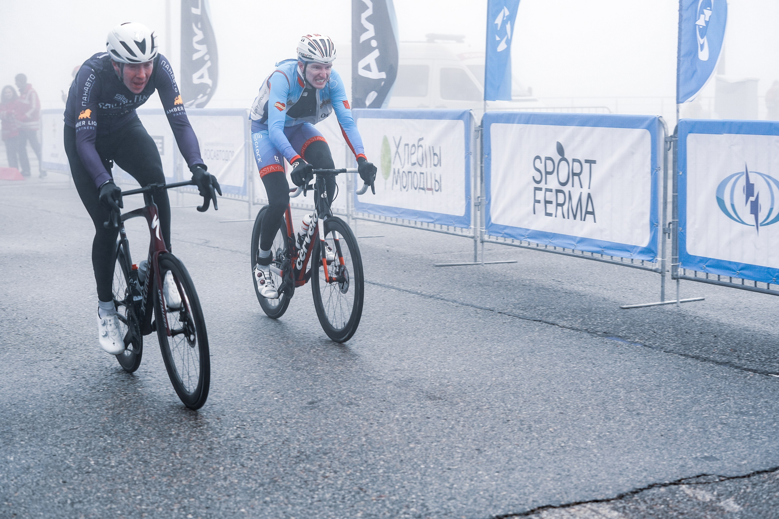 Велогонка «Три горы» на курортах горного кластера Красная Поляна. Репортажный фотограф в Красной Поляне и Сочи Павлюченко Екатерина