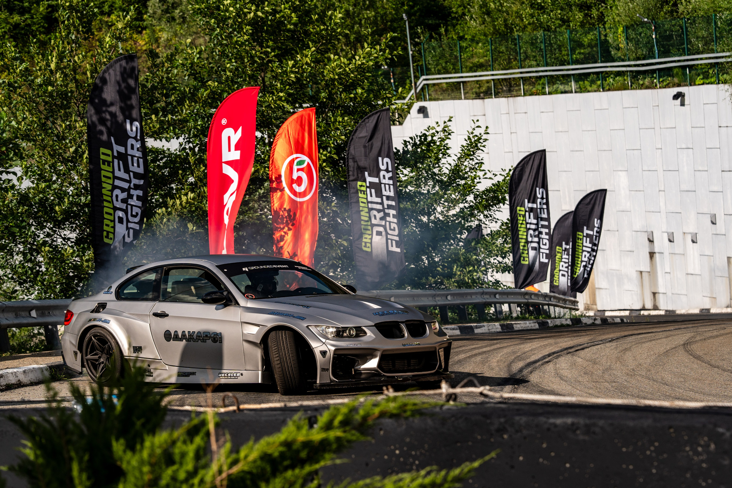 Автомобильные дрифт-гонки в рамках фестиваля Grounded 2024. Репортажный фотограф в Красной Поляне и Сочи Павлюченко Екатерина