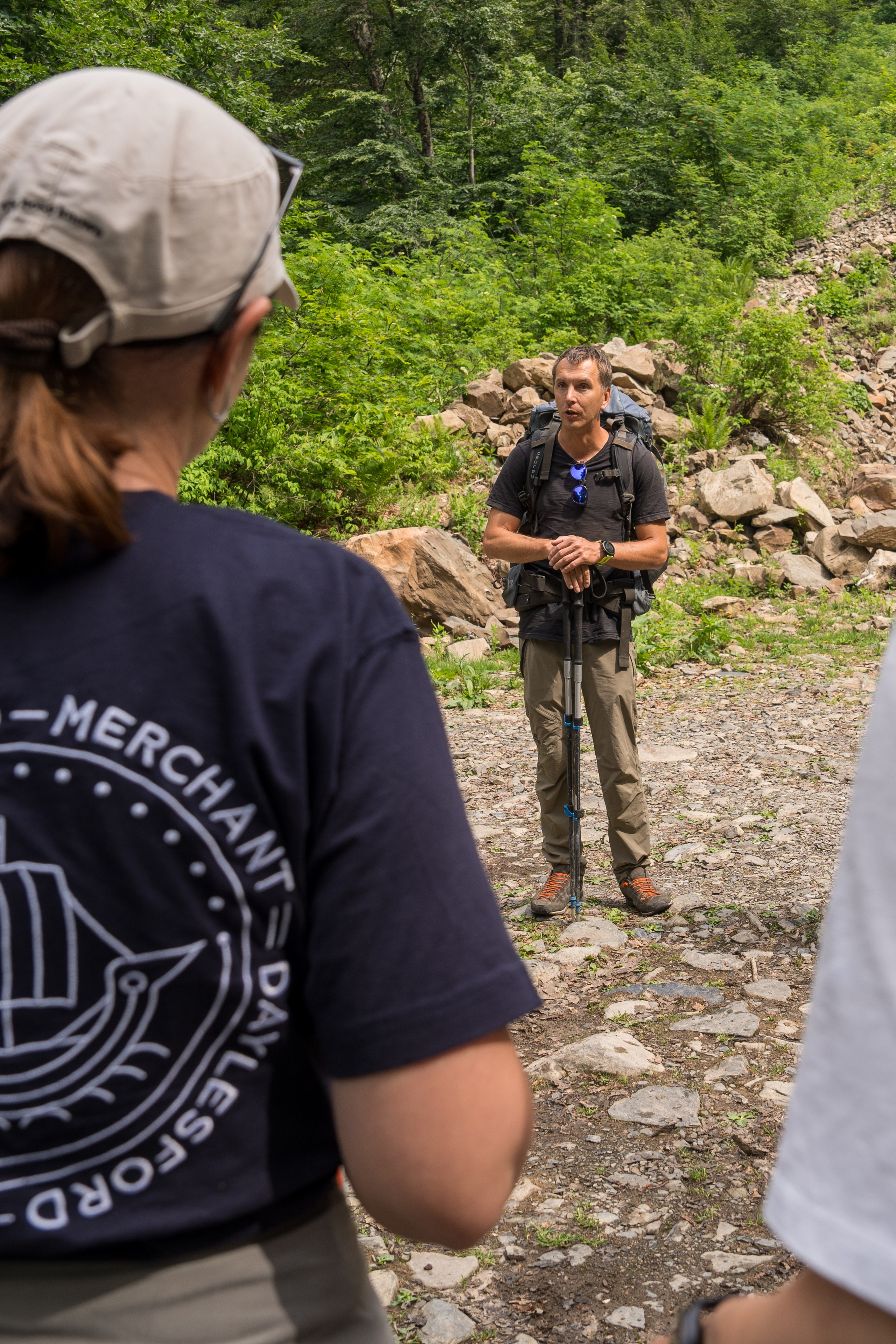 MICE мероприятие для компании «Доставка морем»: хайкинг к Ачипсинским водопадам. Репортажный фотограф в Красной Поляне и Сочи Павлюченко Екатерина