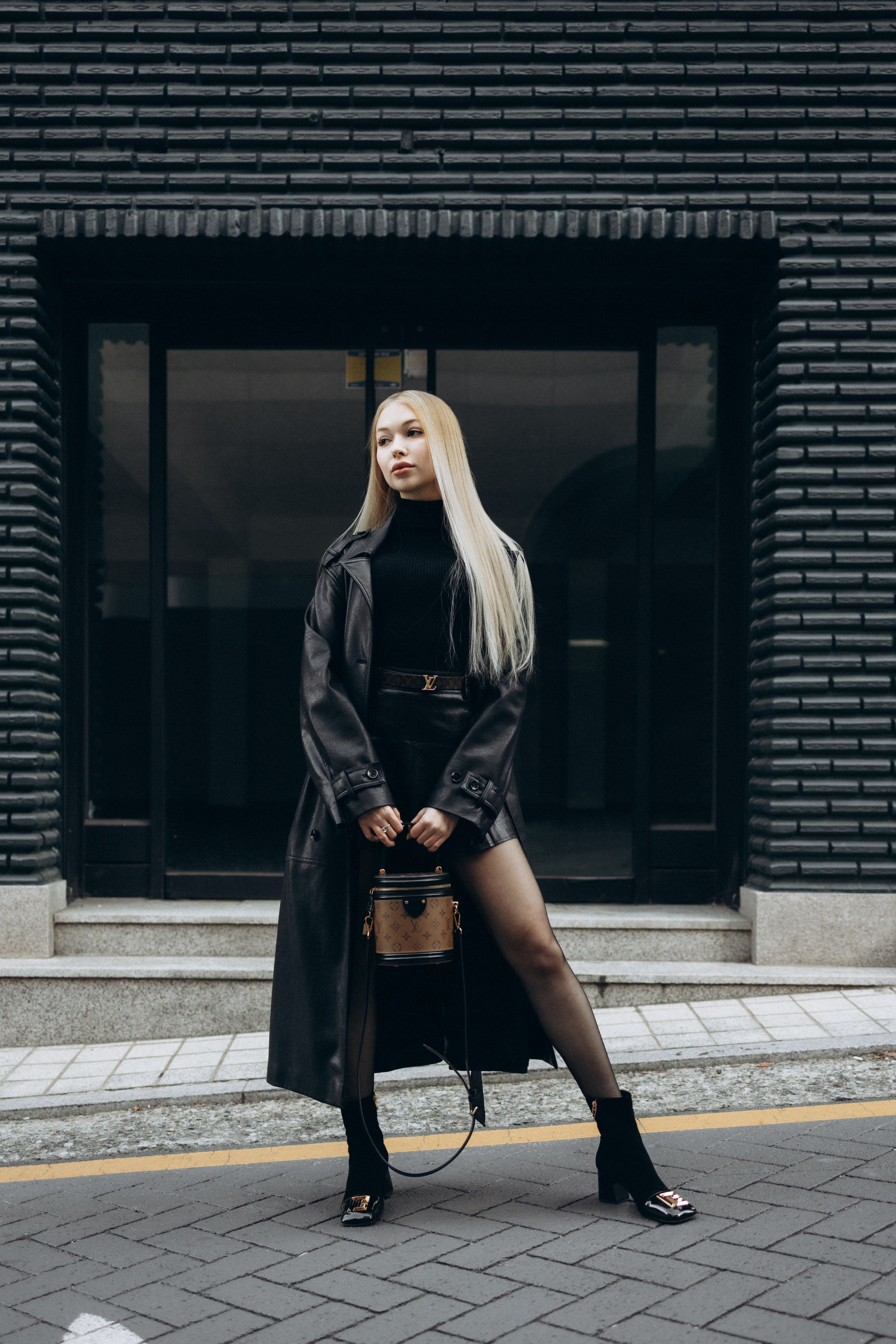 Полина индивидуальная съемка у Намсана. Фотограф Артем Бросов в Санкт-Петербурге и Дубае