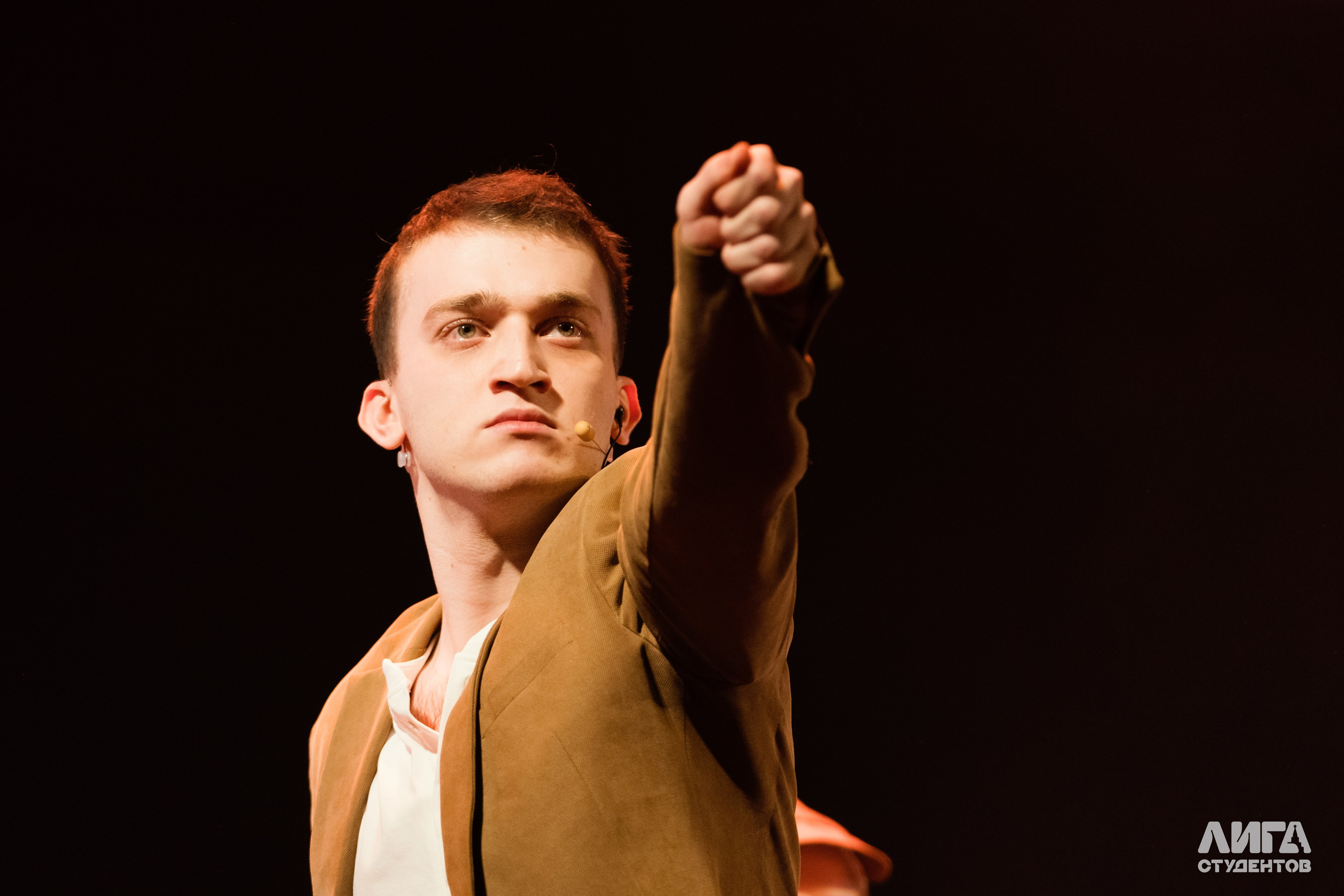 Российская Студенческая Весна 2025. Портретный фотограф в Казани Радомир Заздравных