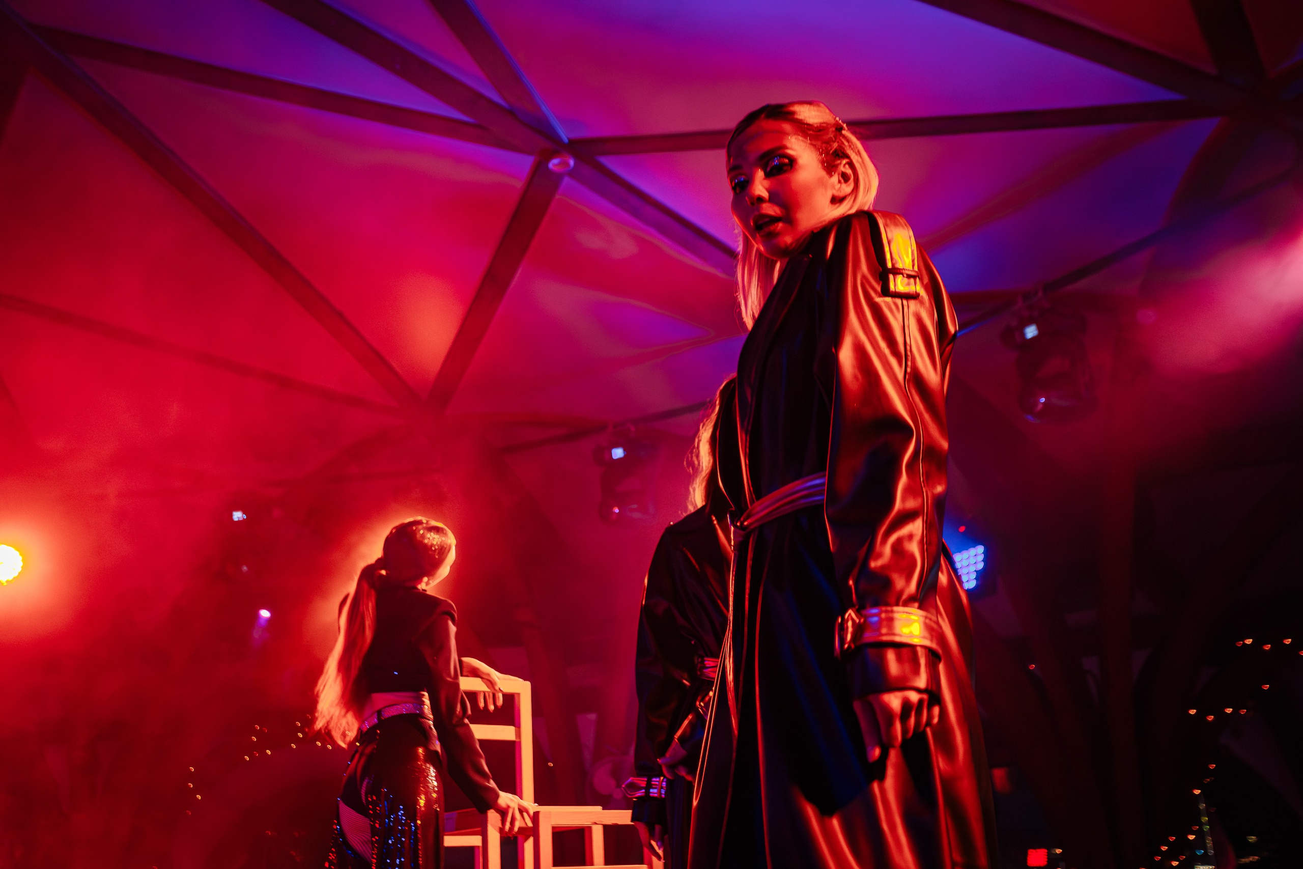 PTIZZA SHOW. Gold & Black in Ptizza Bar_Ялта_6.07.2025. Аминов Руслан | Фотограф