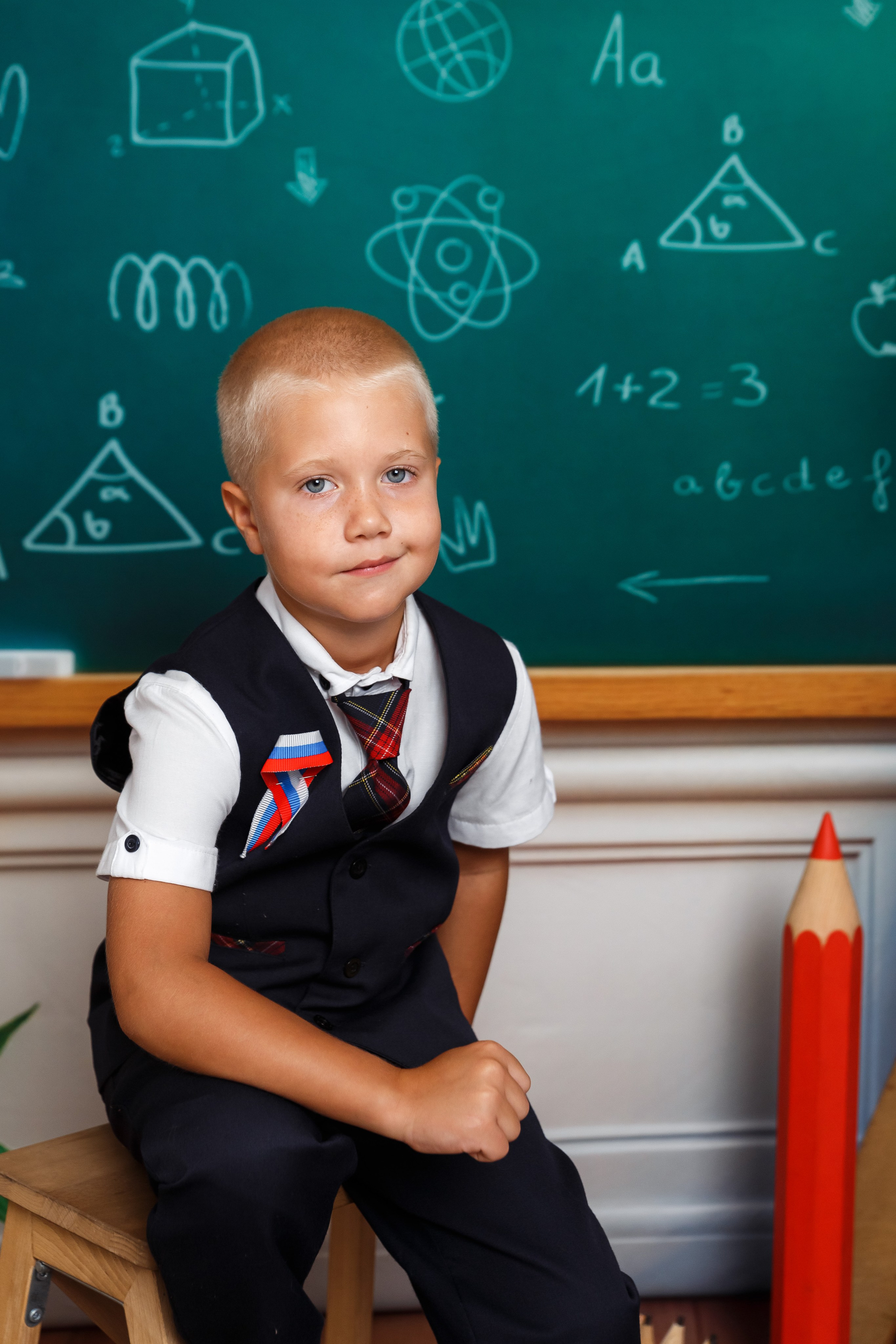 «Карандаши». Выпускные альбомы в Донецке и ДНР. Фотограф Донецк и ДНР