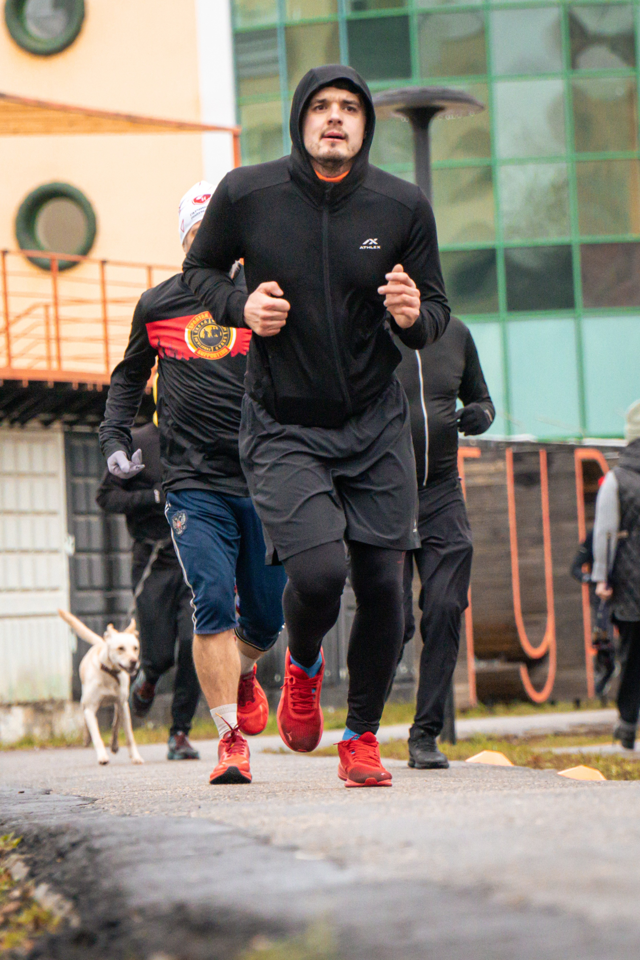 5 вёрст Реутов 16.11.2024. Роман Капилюшов. Бег. Фото. Видео. г. Люберцы