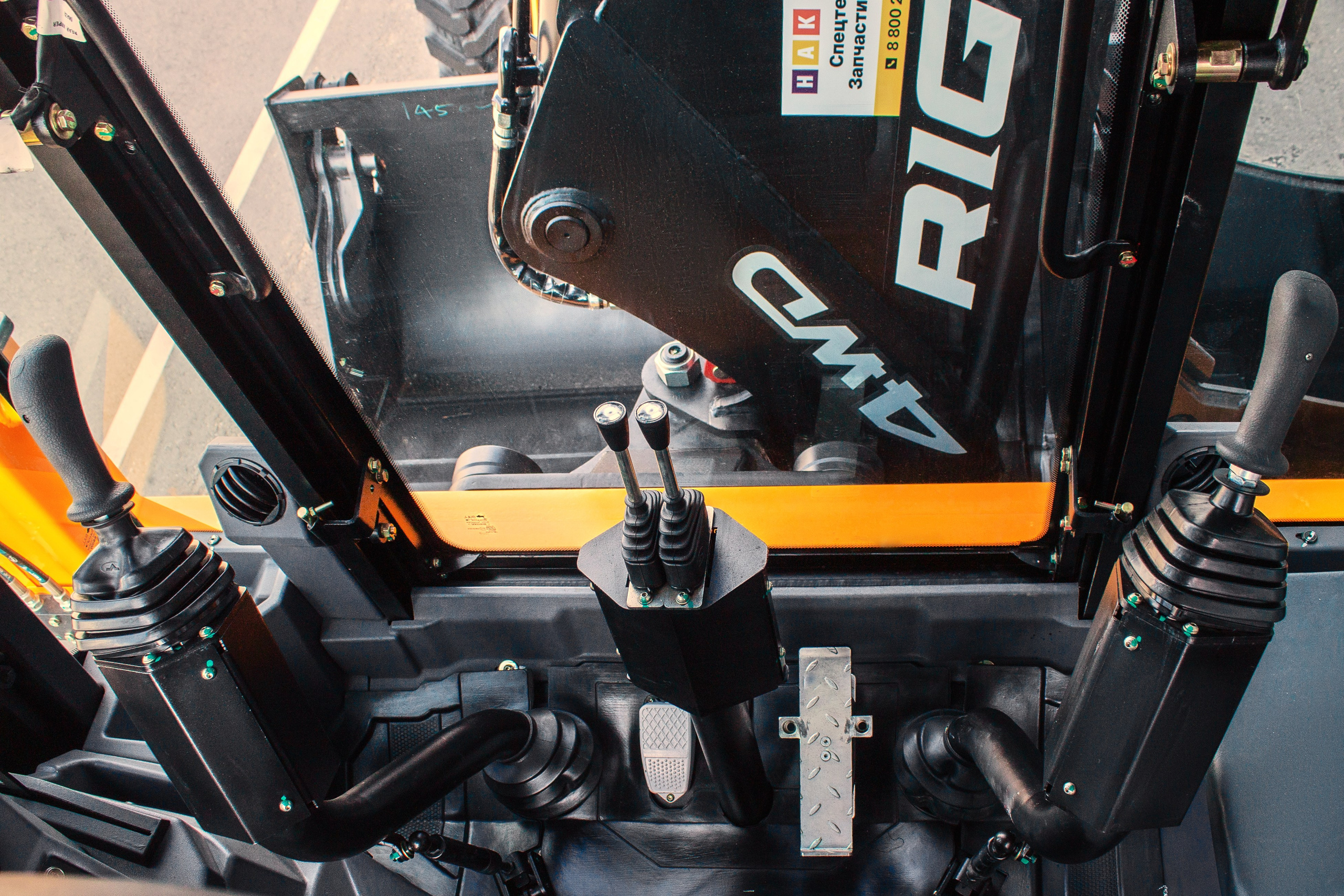 Создание контента для официального сайта компании Rigor. Антон Артюшин, портретный фотограф. Москва