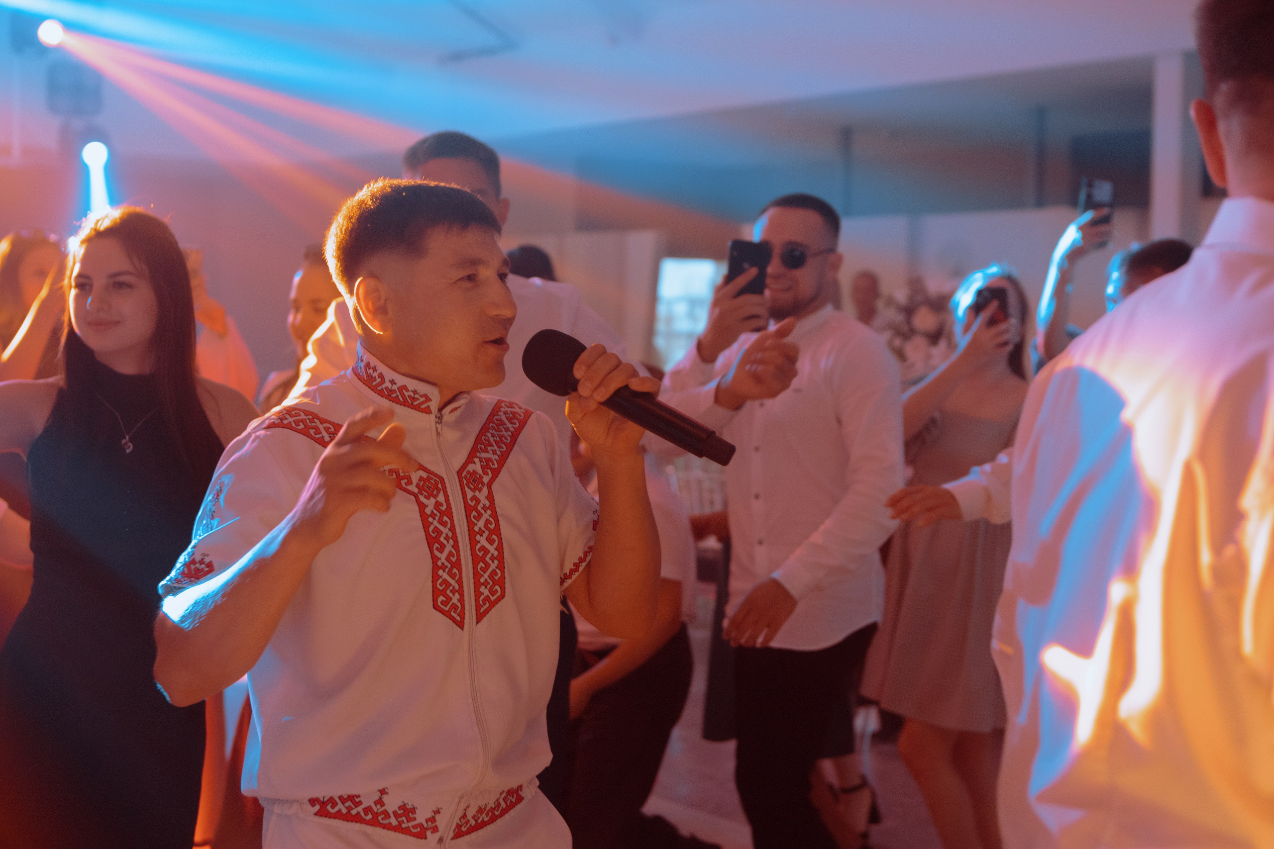 Михаил и Ксения. Портретный и свадебный фотограф Айгюн в городе Йошкар-Ола