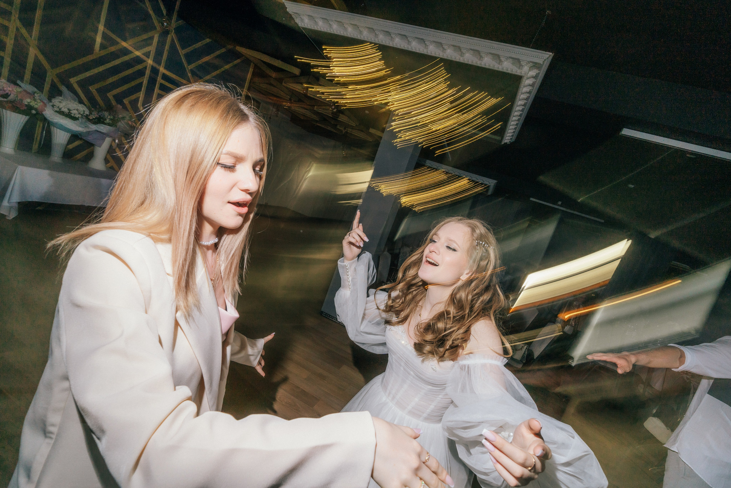 Красный кабриолет. Фотограф Ангарск Иркутск Ксения Король