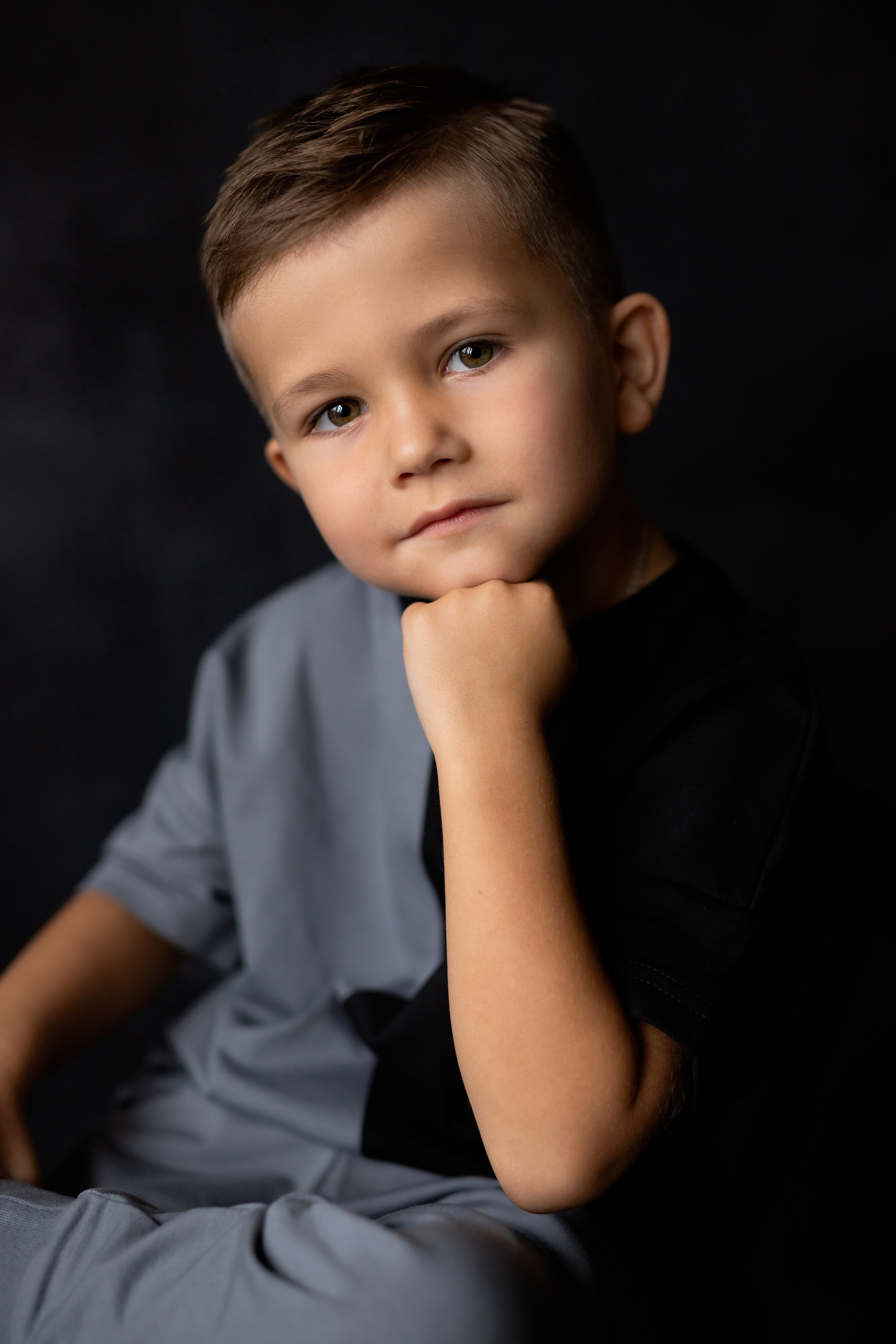 Захар 4 года. Фотокомпания «Алые паруса» выпускные альбомы Москва и МО