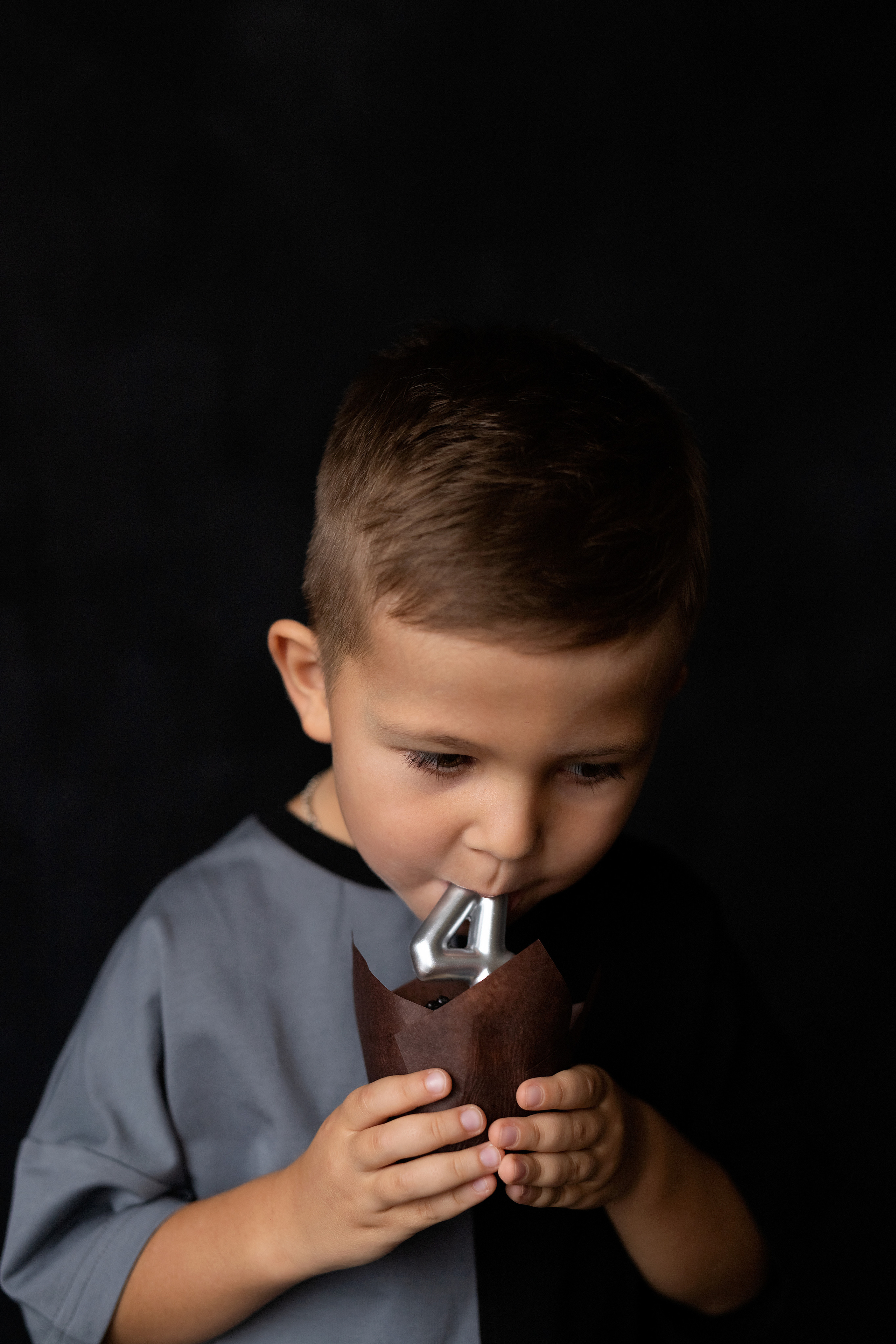 Захар 4 года. Фотокомпания «Алые паруса» выпускные альбомы Москва и МО