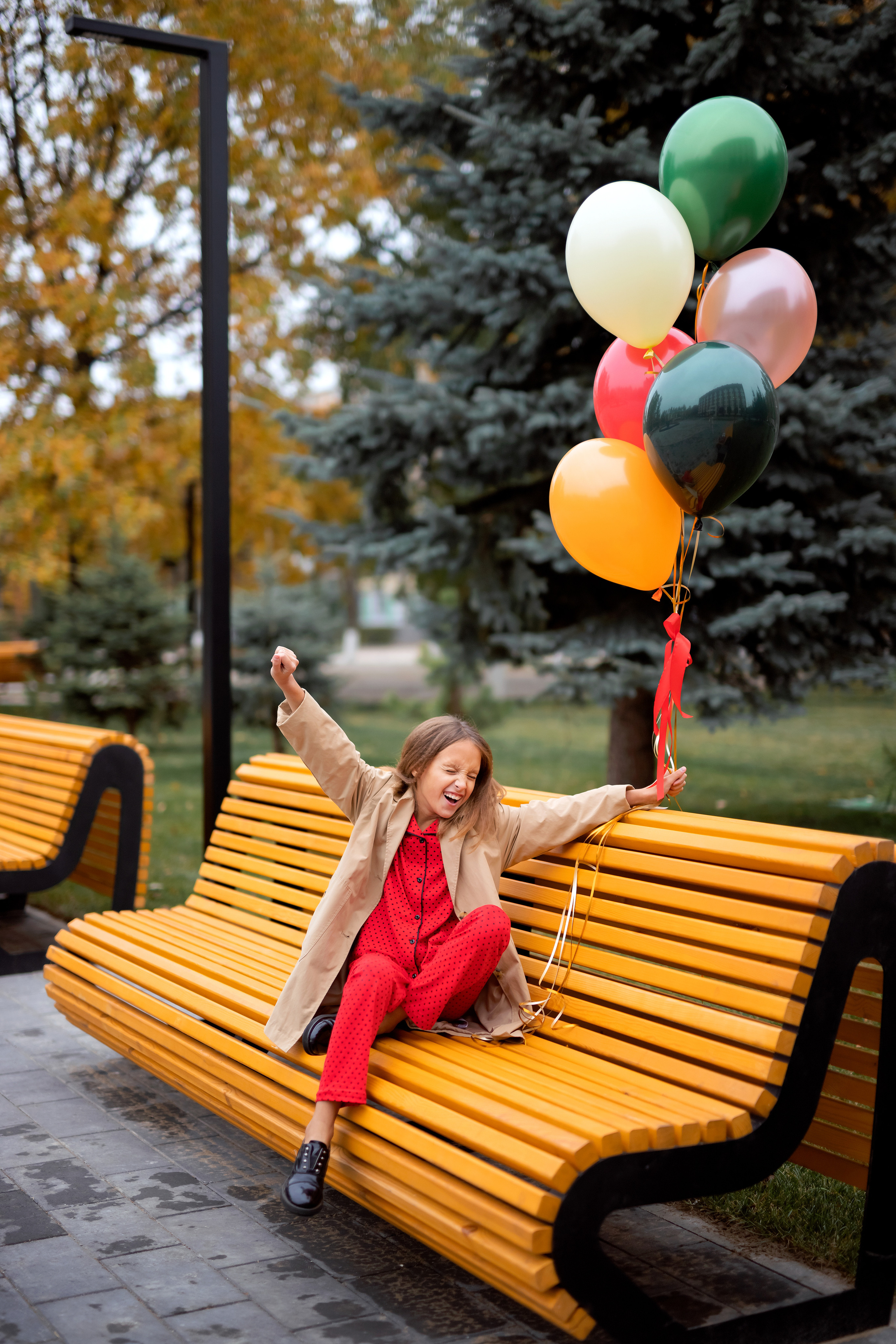 Тая 11 лет. Фотокомпания «Алые паруса» выпускные альбомы Москва и МО