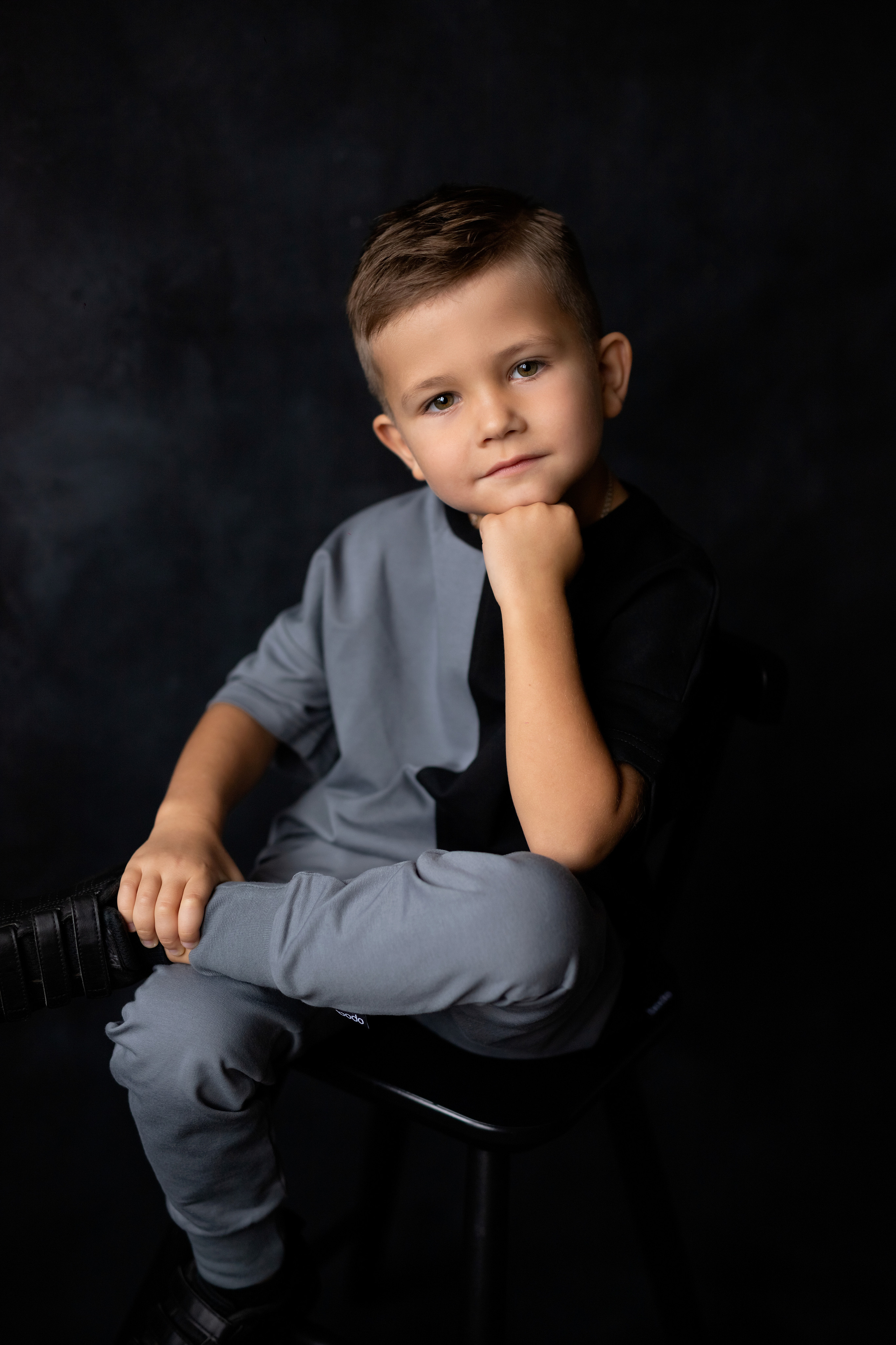 Захар 4 года. Фотокомпания «Алые паруса» выпускные альбомы Москва и МО