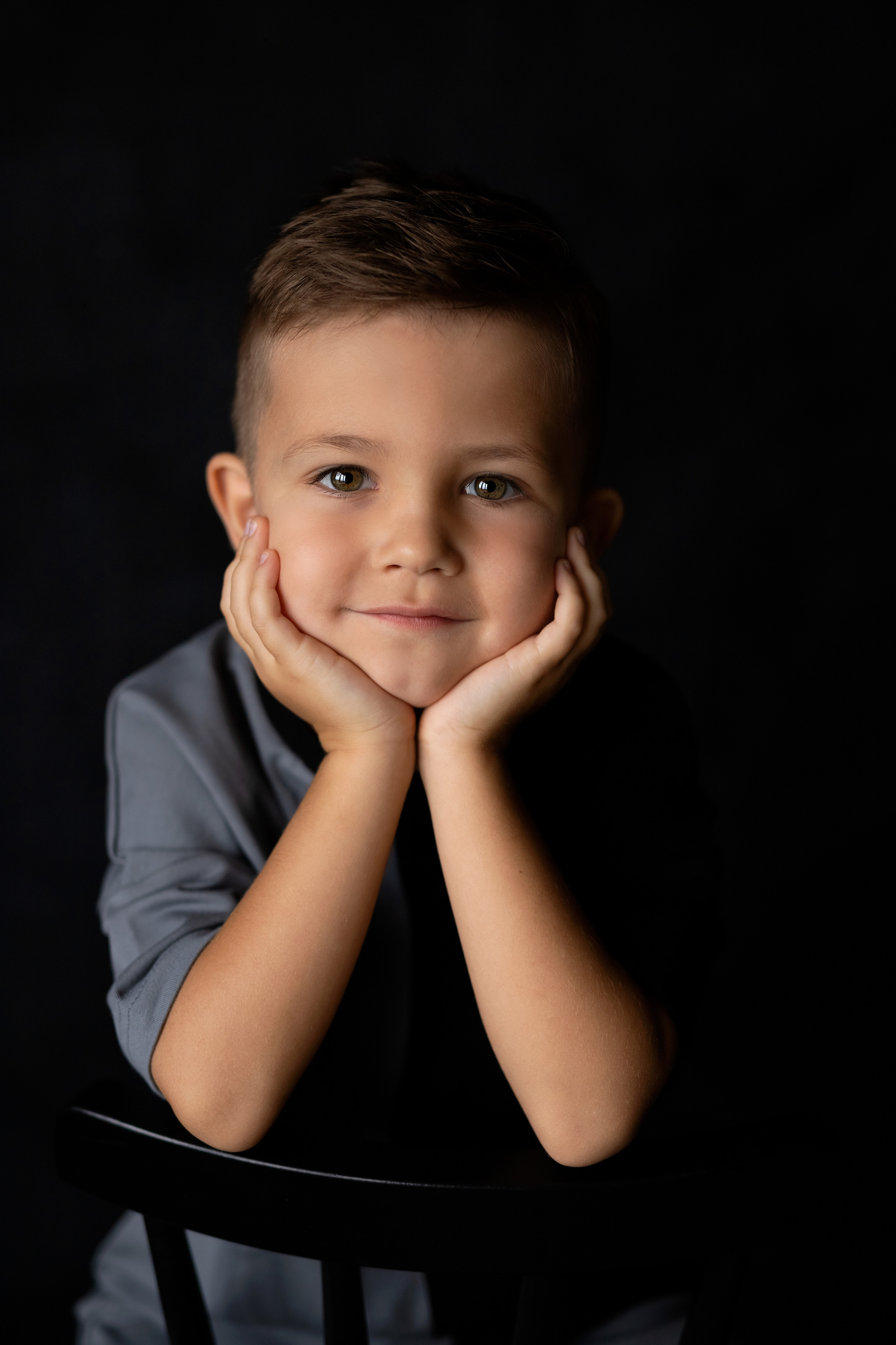 Захар 4 года. Фотокомпания «Алые паруса» выпускные альбомы Москва и МО