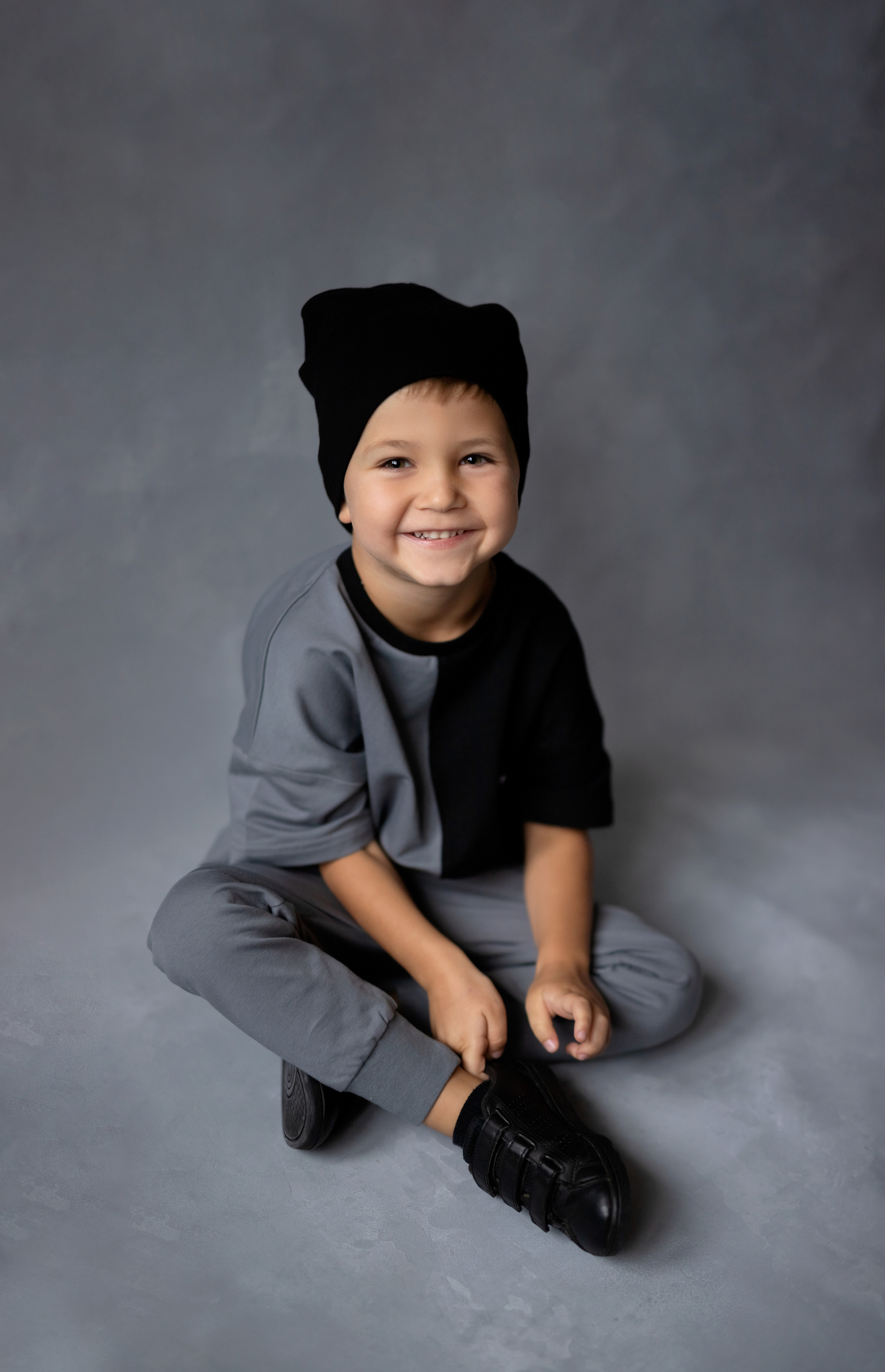 Захар 4 года. Фотокомпания «Алые паруса» выпускные альбомы Москва и МО