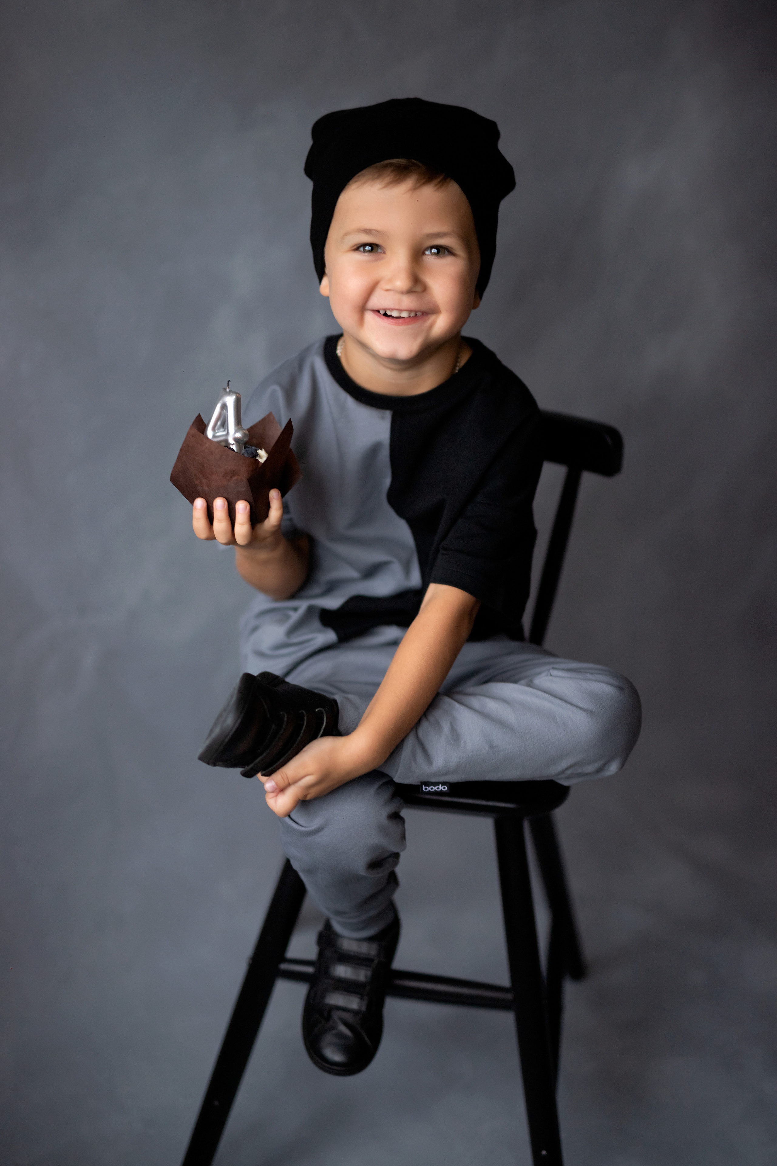 Захар 4 года. Фотокомпания «Алые паруса» выпускные альбомы Москва и МО