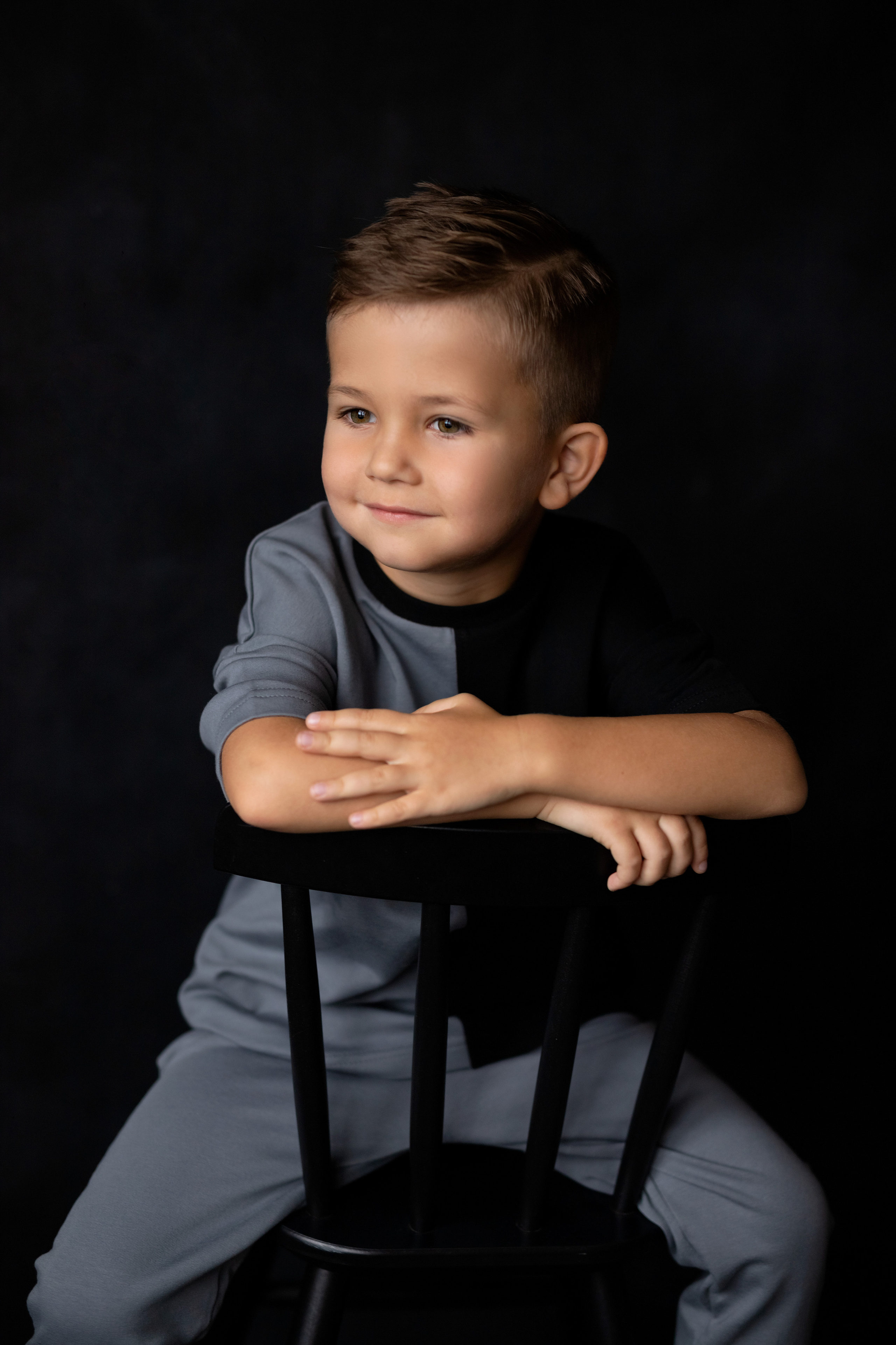 Захар 4 года. Фотокомпания «Алые паруса» выпускные альбомы Москва и МО