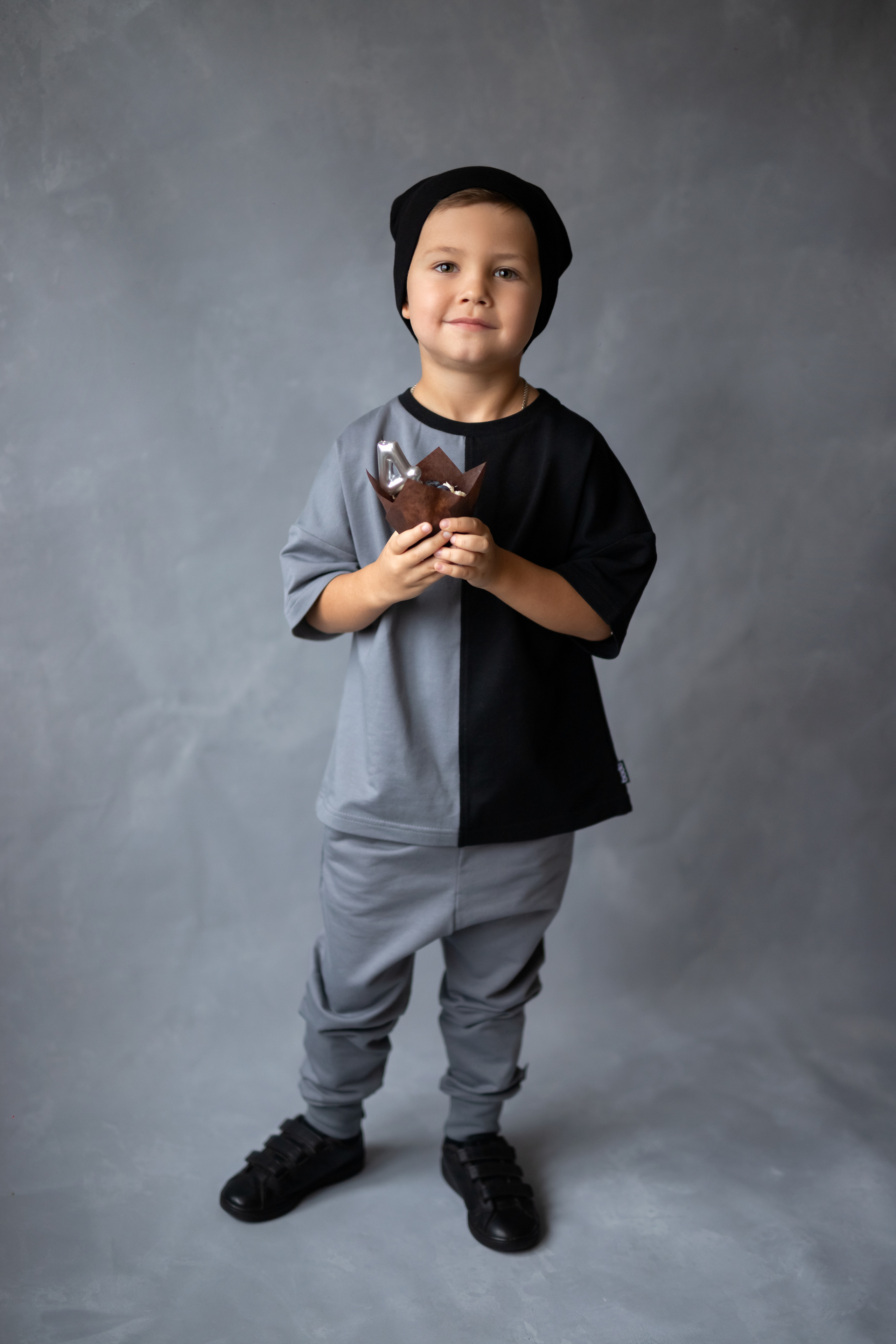 Захар 4 года. Фотокомпания «Алые паруса» выпускные альбомы Москва и МО