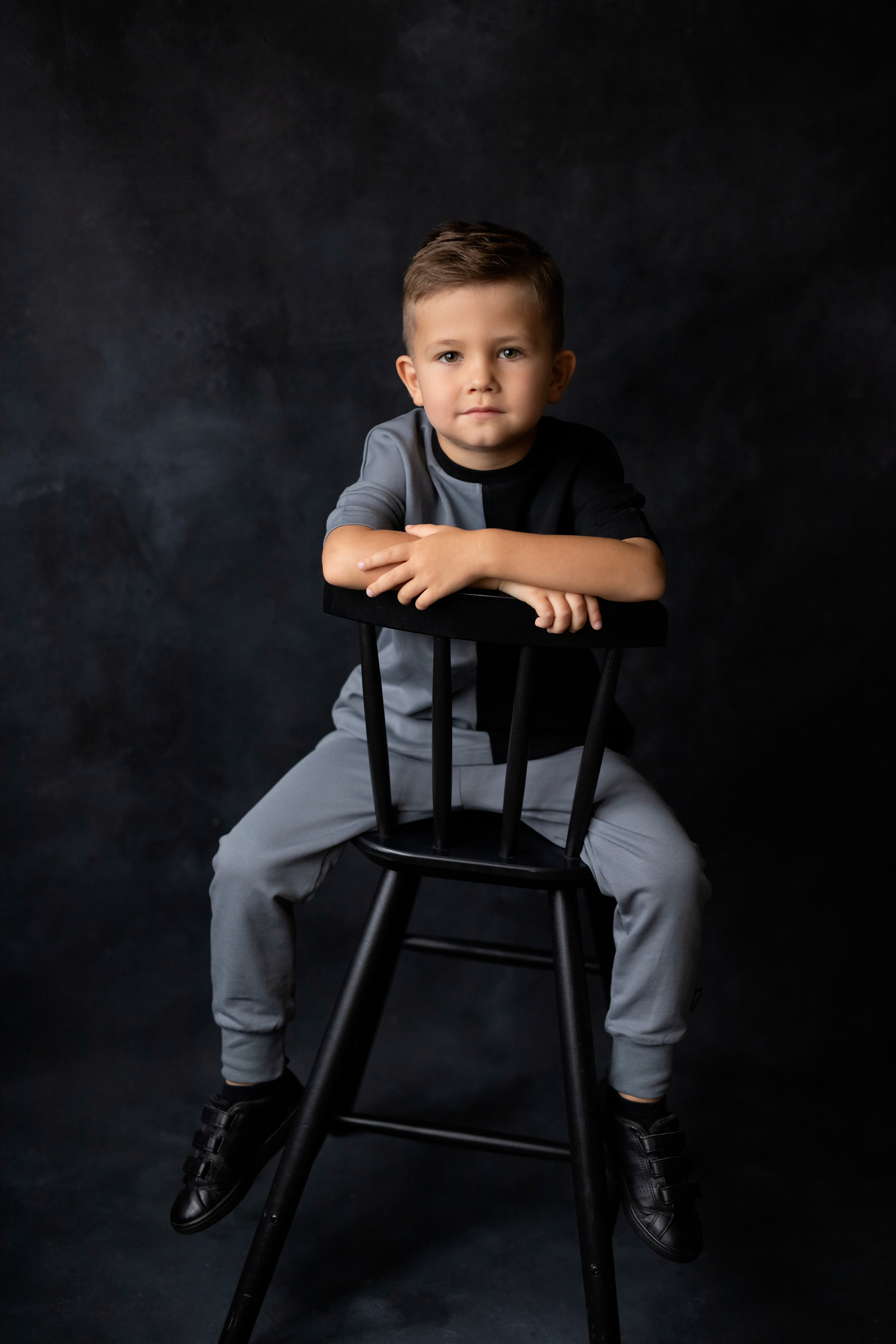 Захар 4 года. Фотокомпания «Алые паруса» выпускные альбомы Москва и МО