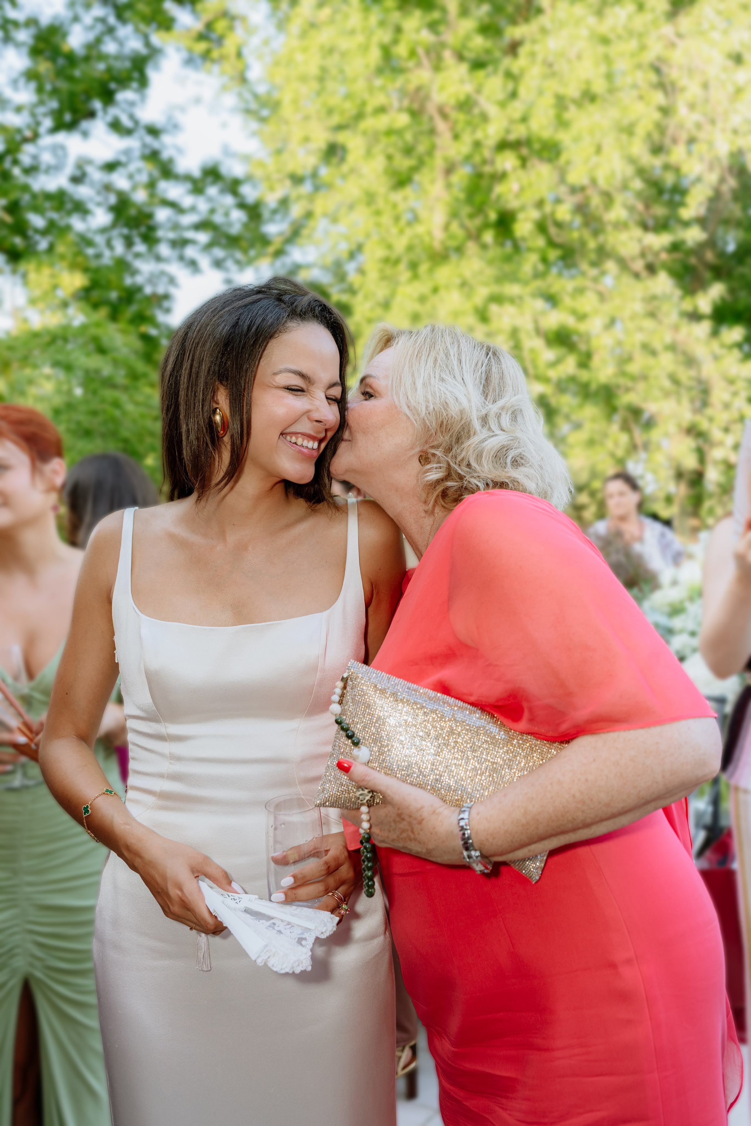 Laura & Aymeric | Hotel La Réserve Genève. Professional Wedding Photographer Geneva & Romande Switzerland | Tanya Creator