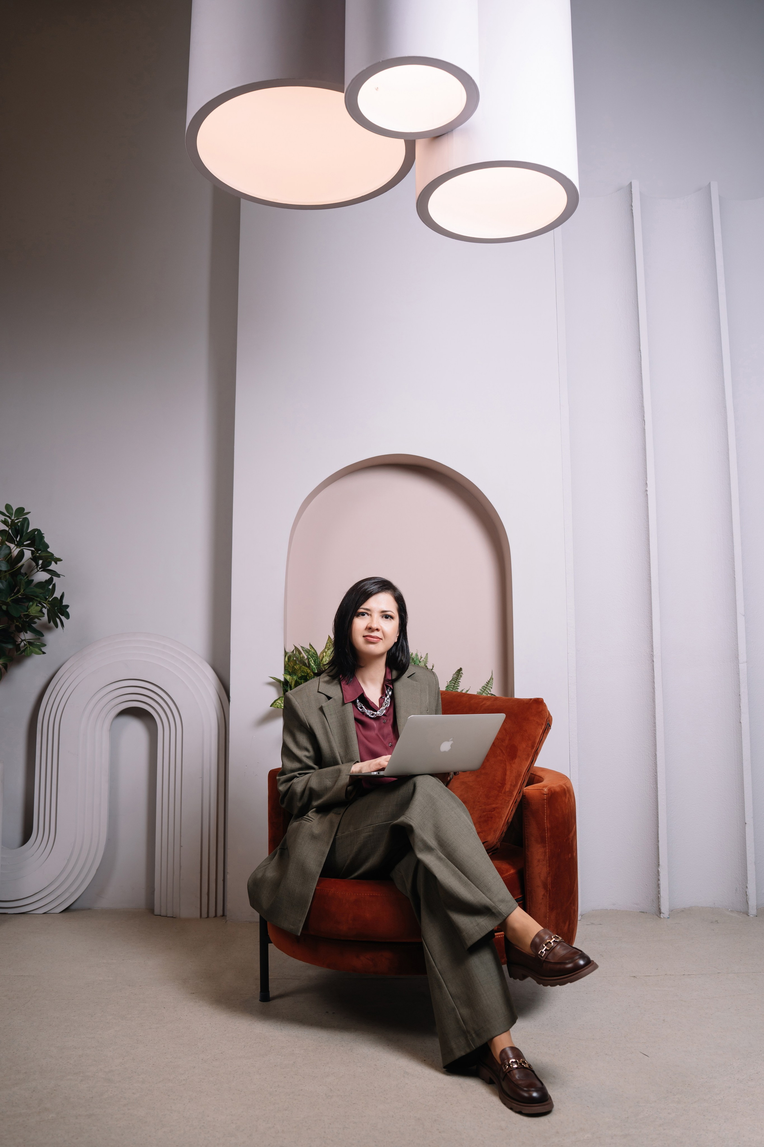 Бизнес фотосессия для коуча Петренко Елены