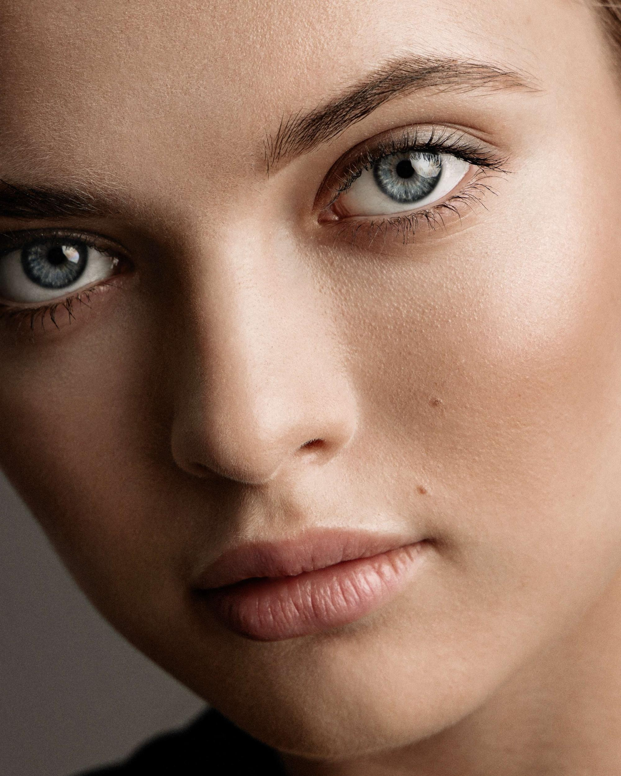 Women. Fotógrafo de retratos y de negocios en Moscú Andréi Nikolsky