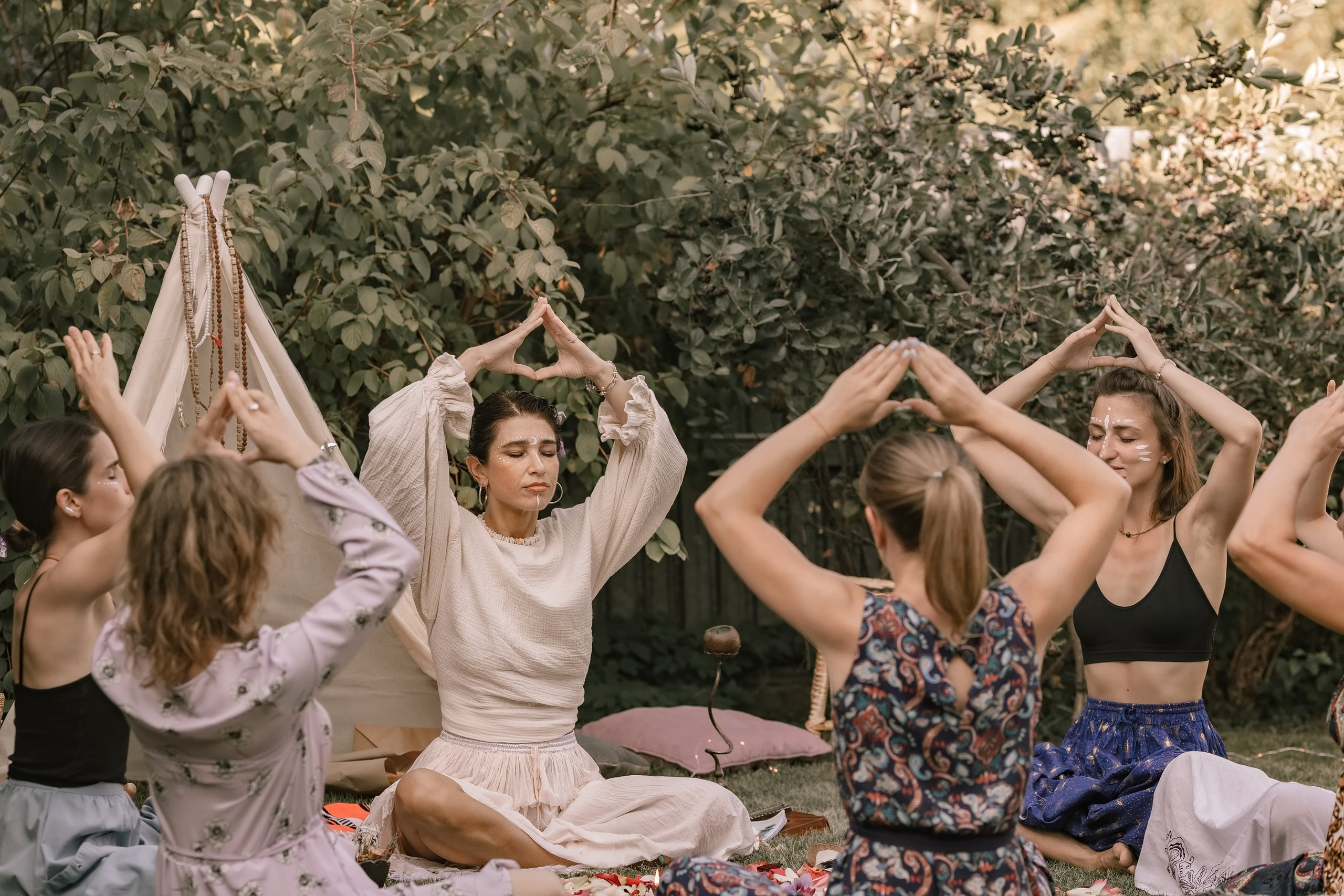 РЕПОРТАЖНАЯ СЪЕМКА. ЖЕНСКИЕ ПРАКТИКИ. Фотограф Софья Васильковская