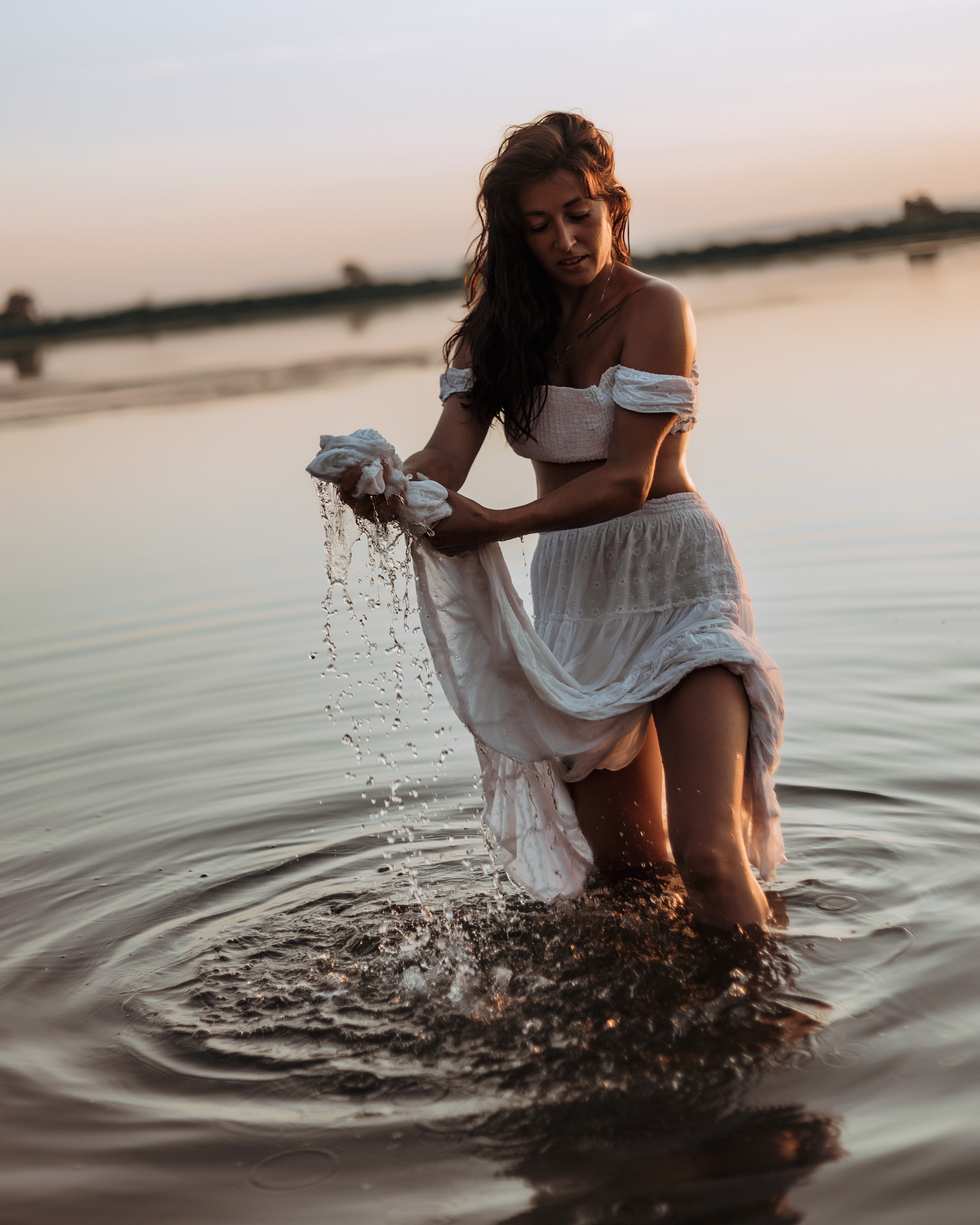ТАНЦЫ НА ВОДЕ. ЗАКАТ. Фотограф Софья Васильковская