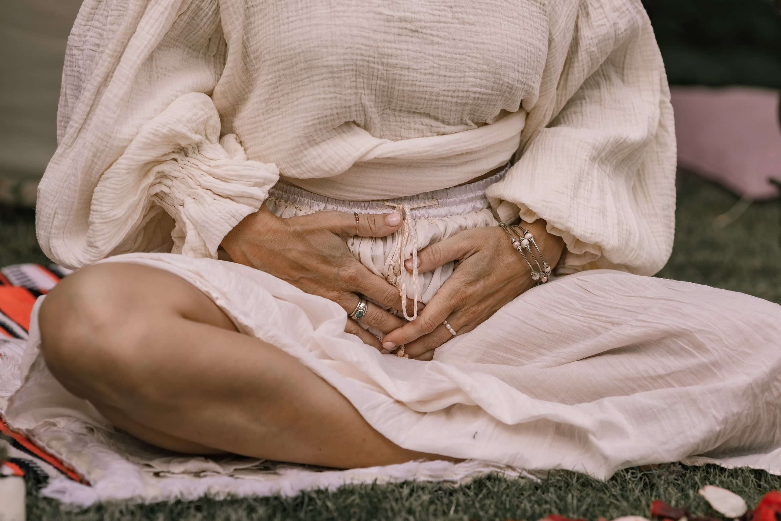 РЕПОРТАЖНАЯ СЪЕМКА. ЖЕНСКИЕ ПРАКТИКИ. Фотограф Софья Васильковская