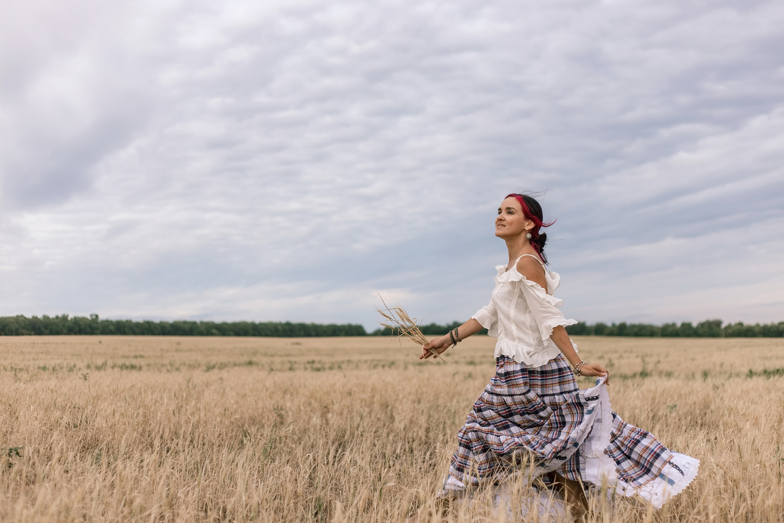Прогулка в ПШЕНИЦЕ. Фотограф Софья Васильковская
