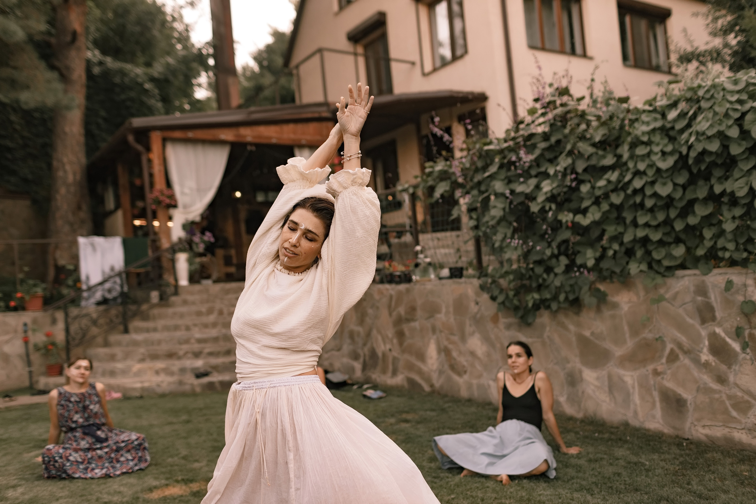 РЕПОРТАЖНАЯ СЪЕМКА. ЖЕНСКИЕ ПРАКТИКИ. Фотограф Софья Васильковская