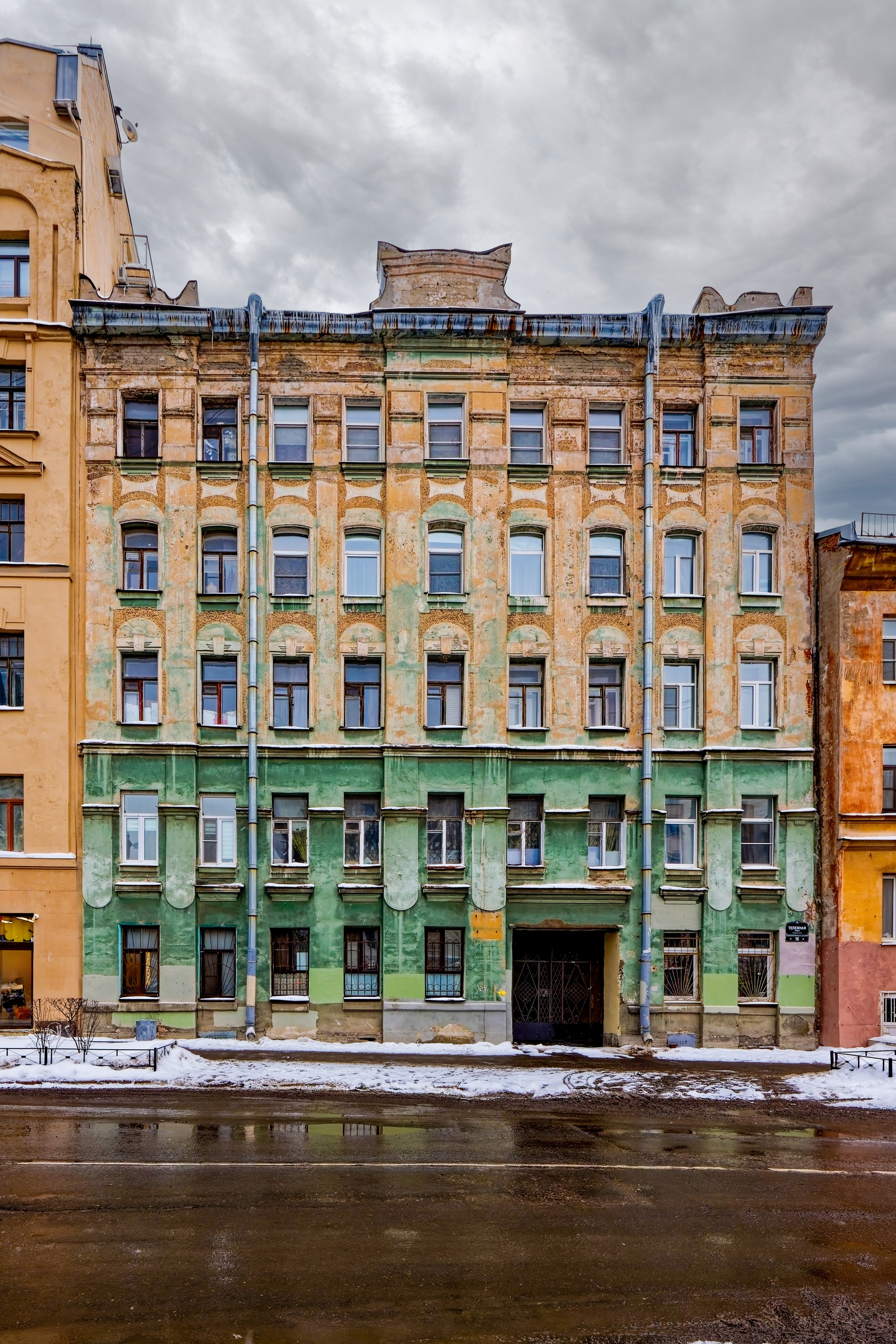 Санкт-Петербург, улица Тележная, 18. Доходный дом купца Ильи Яковлевича Судоплатова, 1903. Архитектор Николай Иванович Товстолес. 