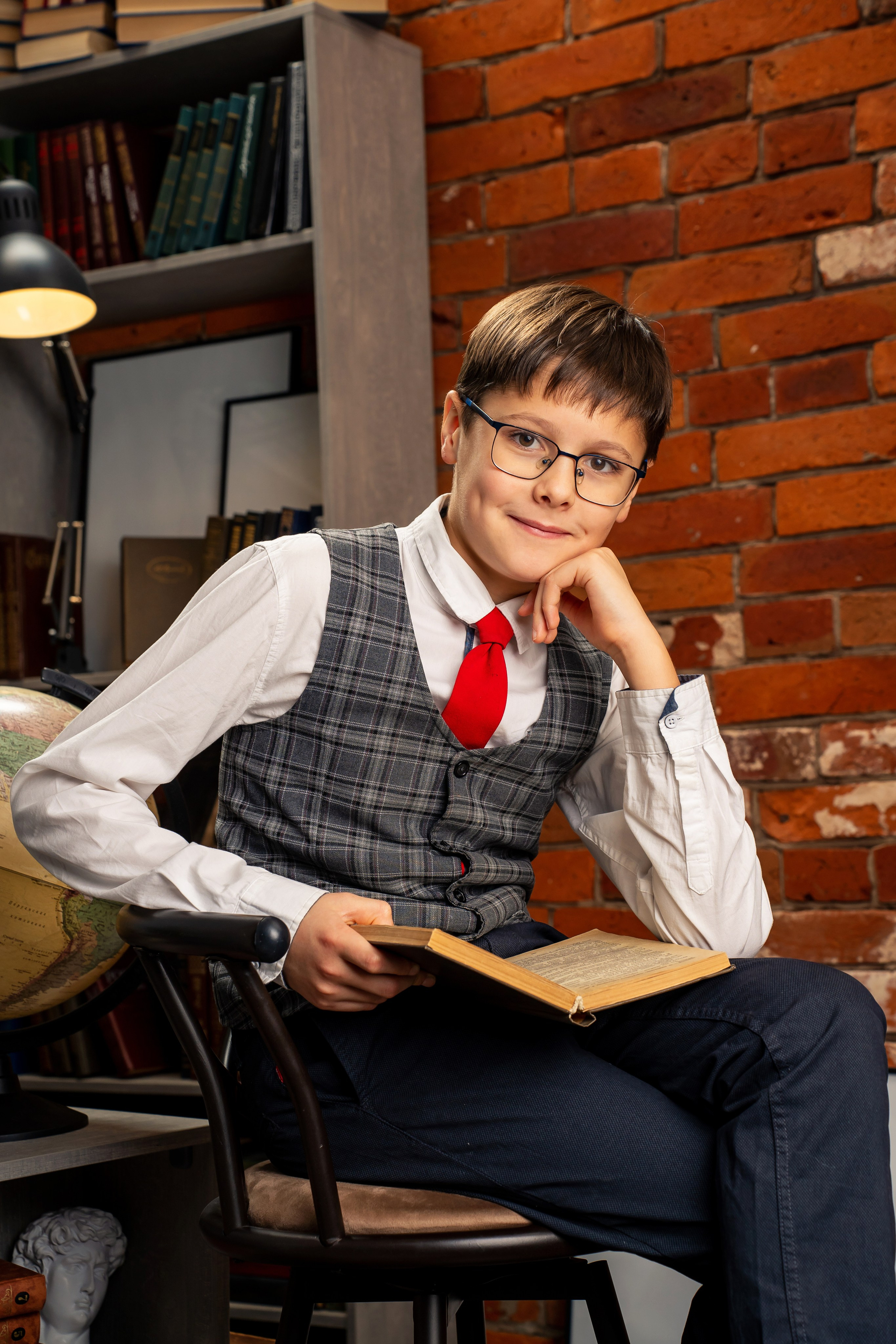 4 — 2. Выпускные альбомы в городе Кирове. Фотограф Екатерина Невская