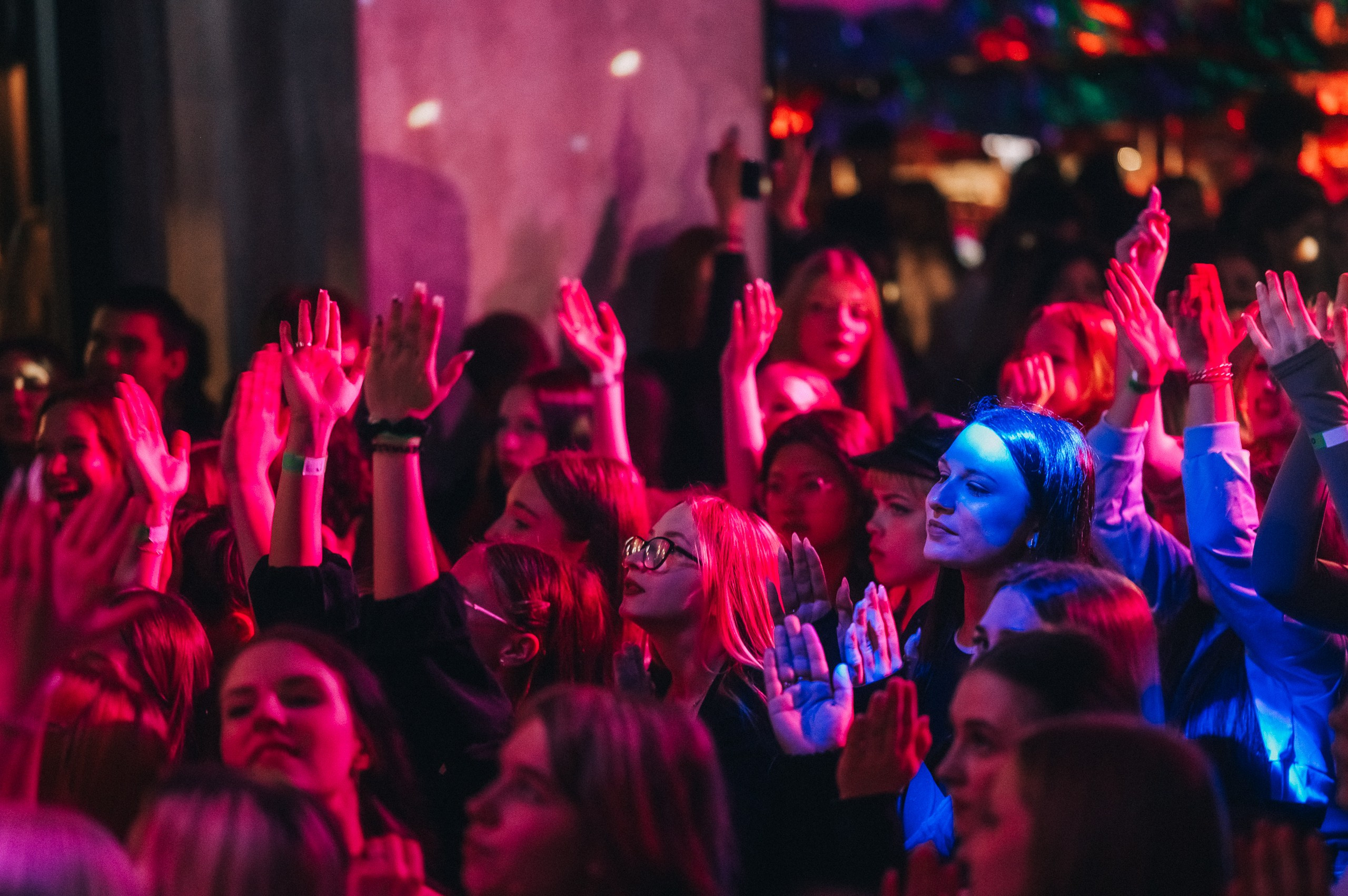 8 MARCH WOMENS DAY PARTY. Фотограф в Кемерово Владислав Шульц