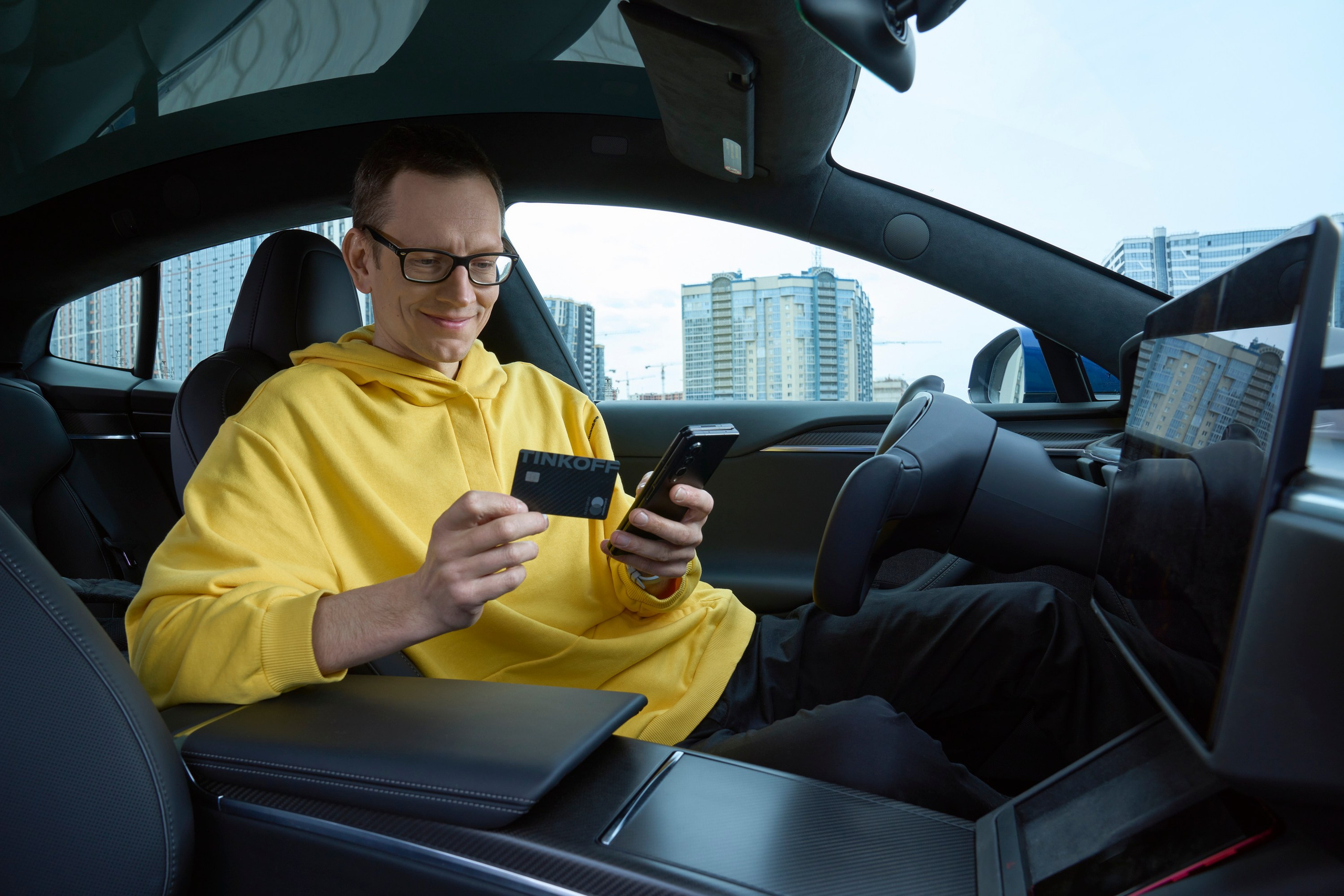 Съёмка и ретушь амбассадоров Тинькофф. Creative photographer Denis Klero