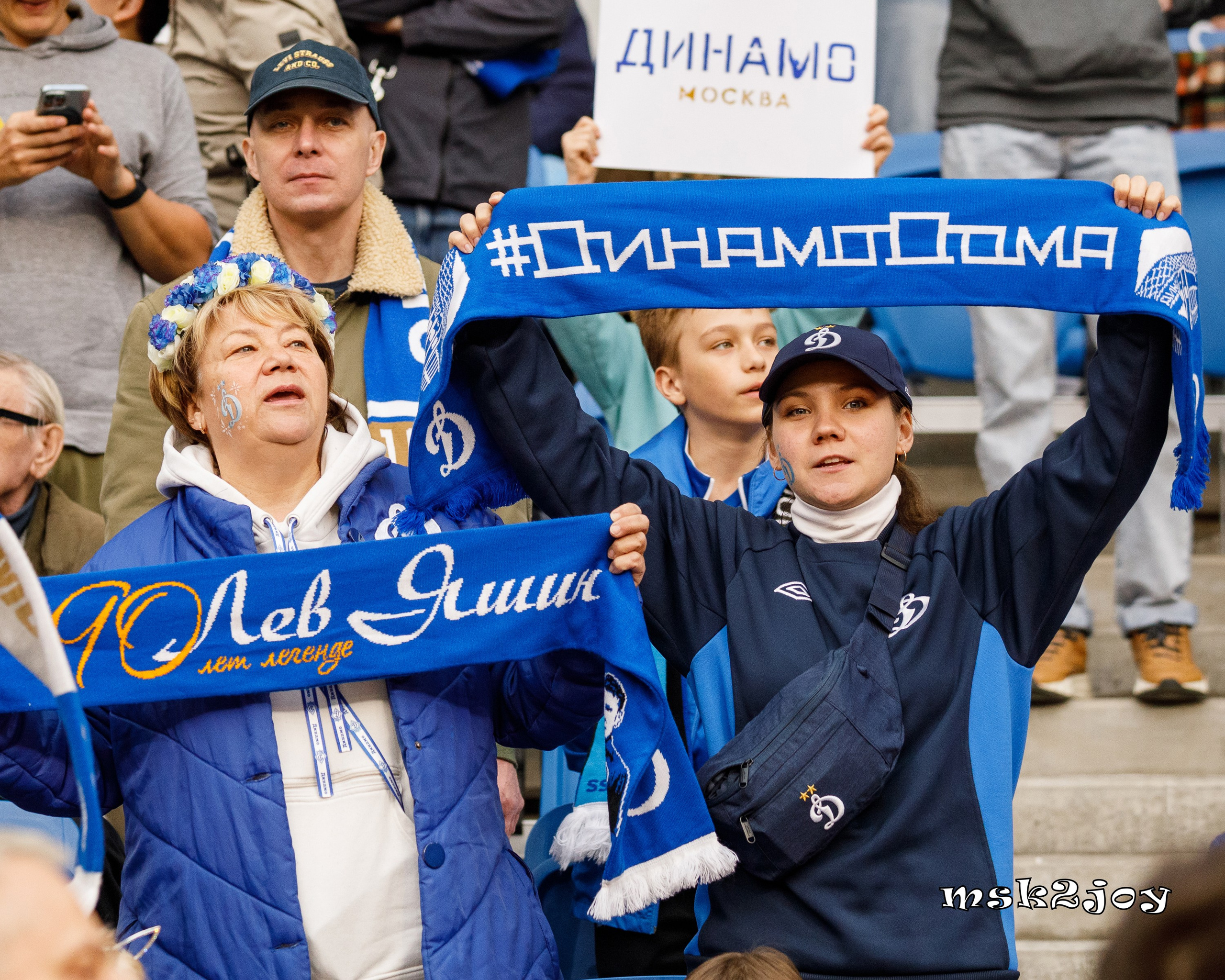 Фоторепортаж. РПЛ. Динамо — Зенит. Михаил Тоцкий портретный и репортажный фотограф в Москве