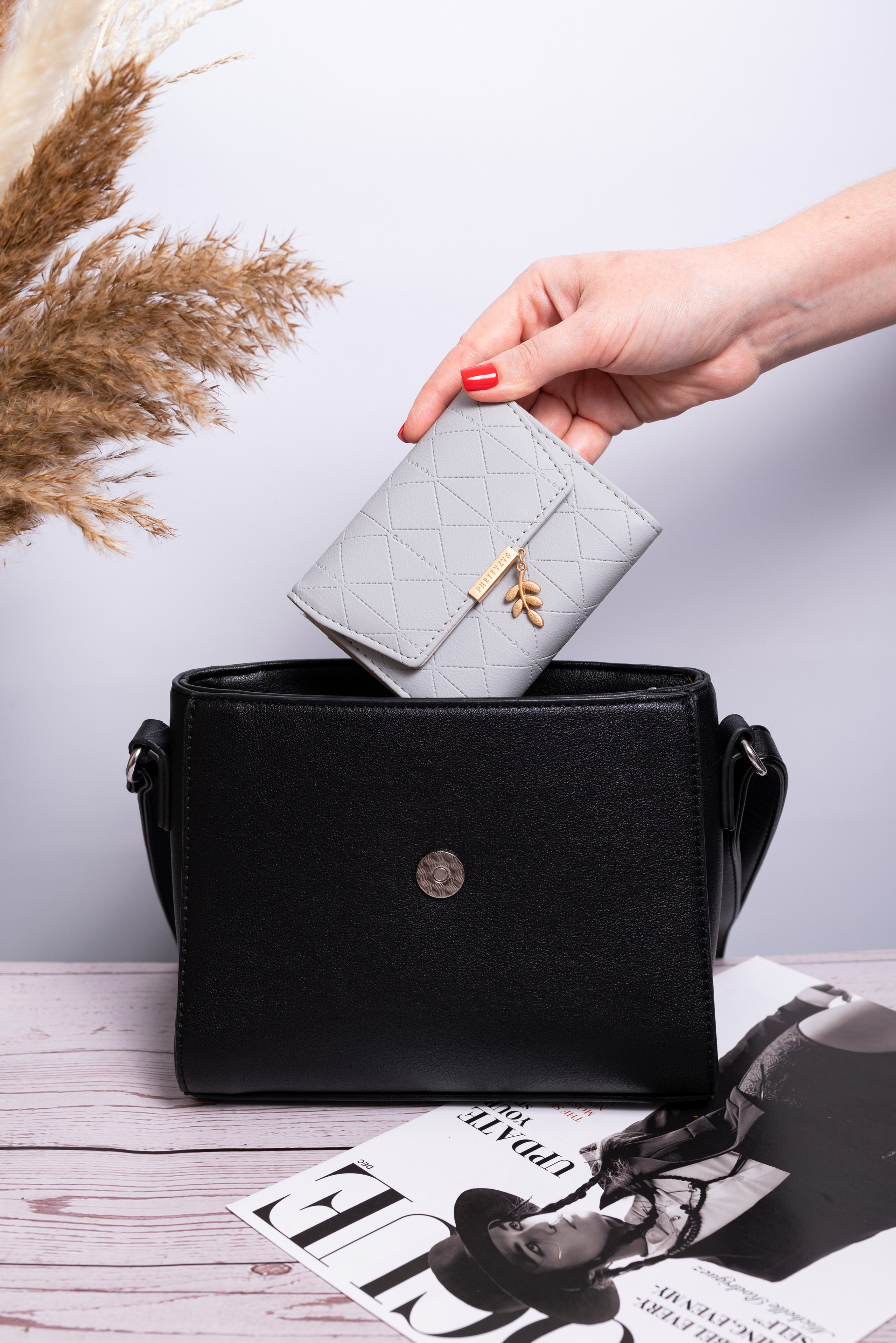 Кошельки. Предметный фотограф, фото для маркетплейсов Пятигорск, КМВ