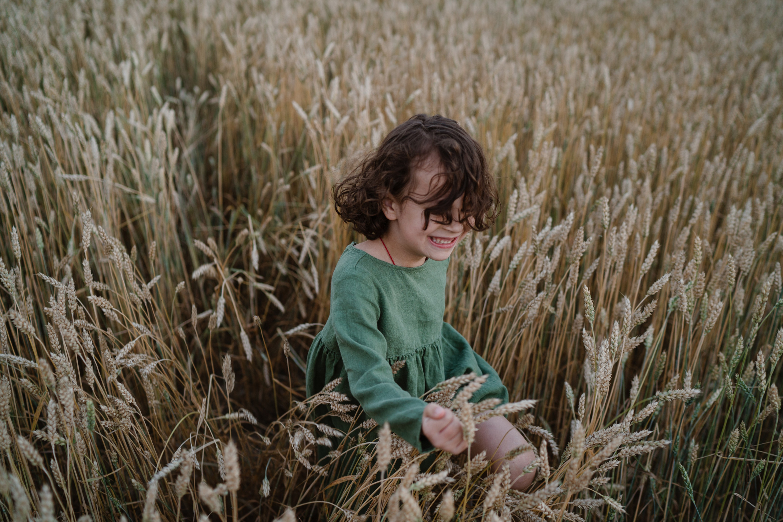 Вечер в колосках. Семейный и детский фотограф Москва Дарья Бугра