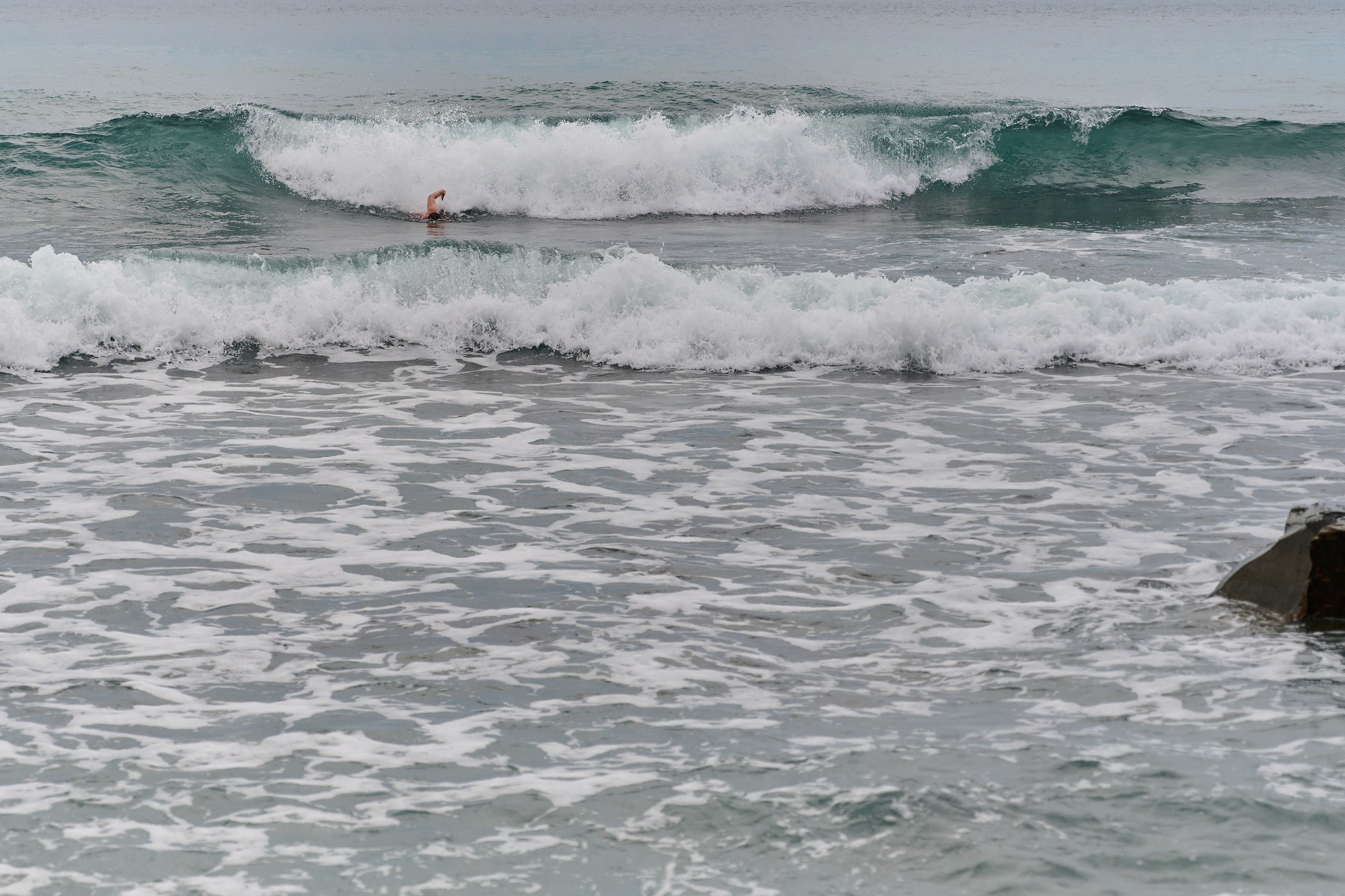 Пловцы и волны. Яркие фото на Чёрном море