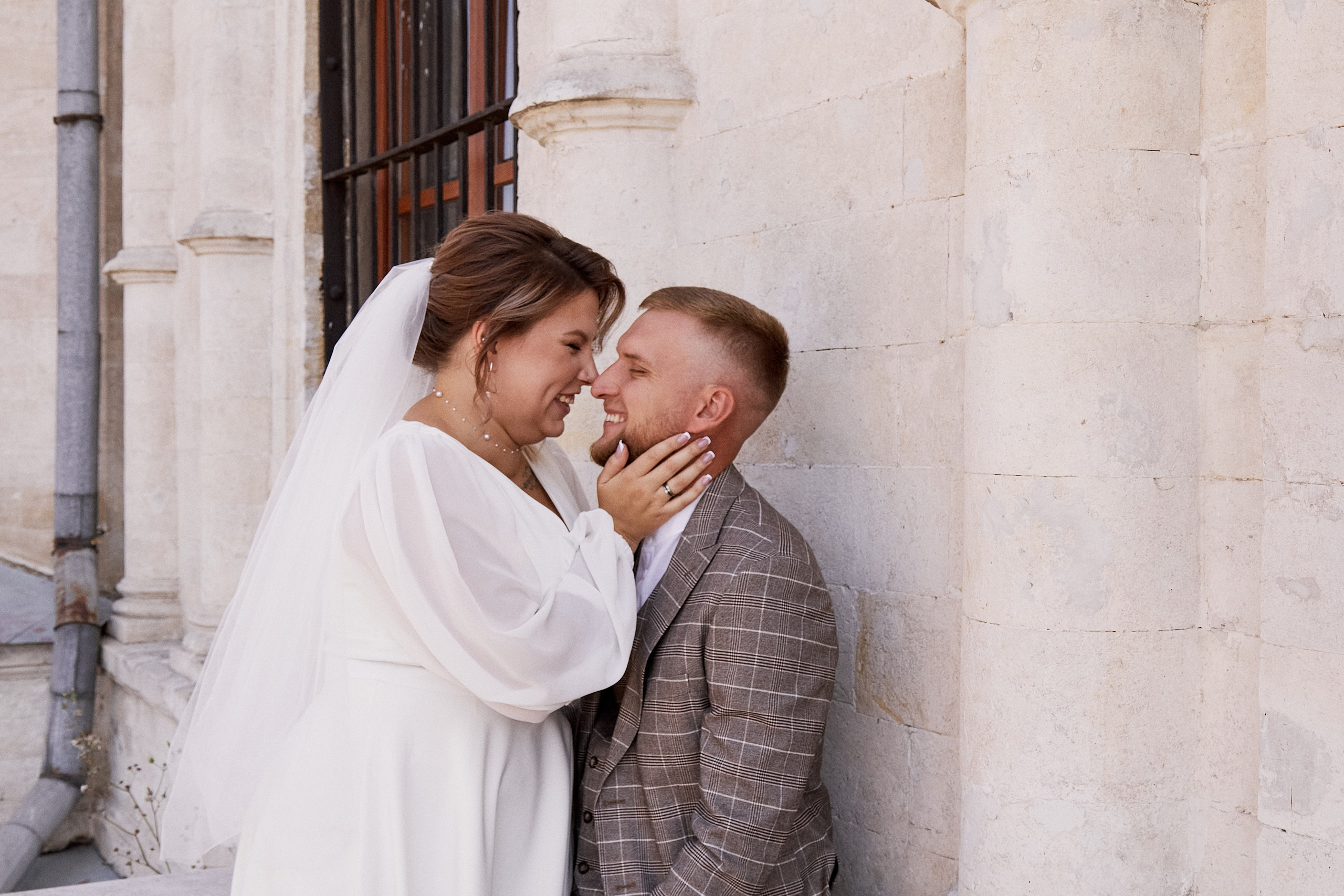 Алевтина и Дмитрий. Владимирский храм. Фотограф лавстори Москва/МО Приятелева Ангелина
