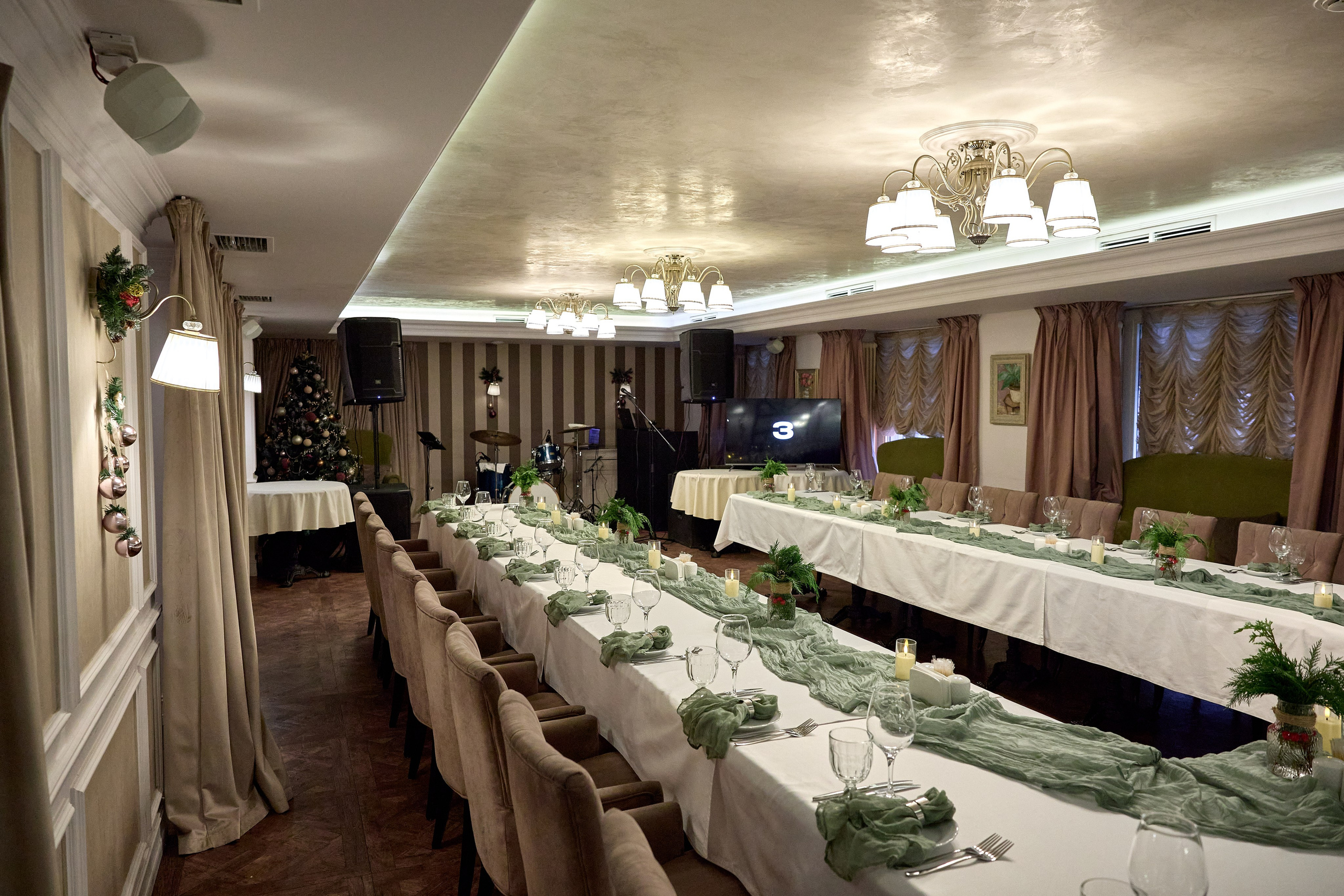 Ресторан «Крюшон». Предметный и репортажный фотограф Алексей Кротов