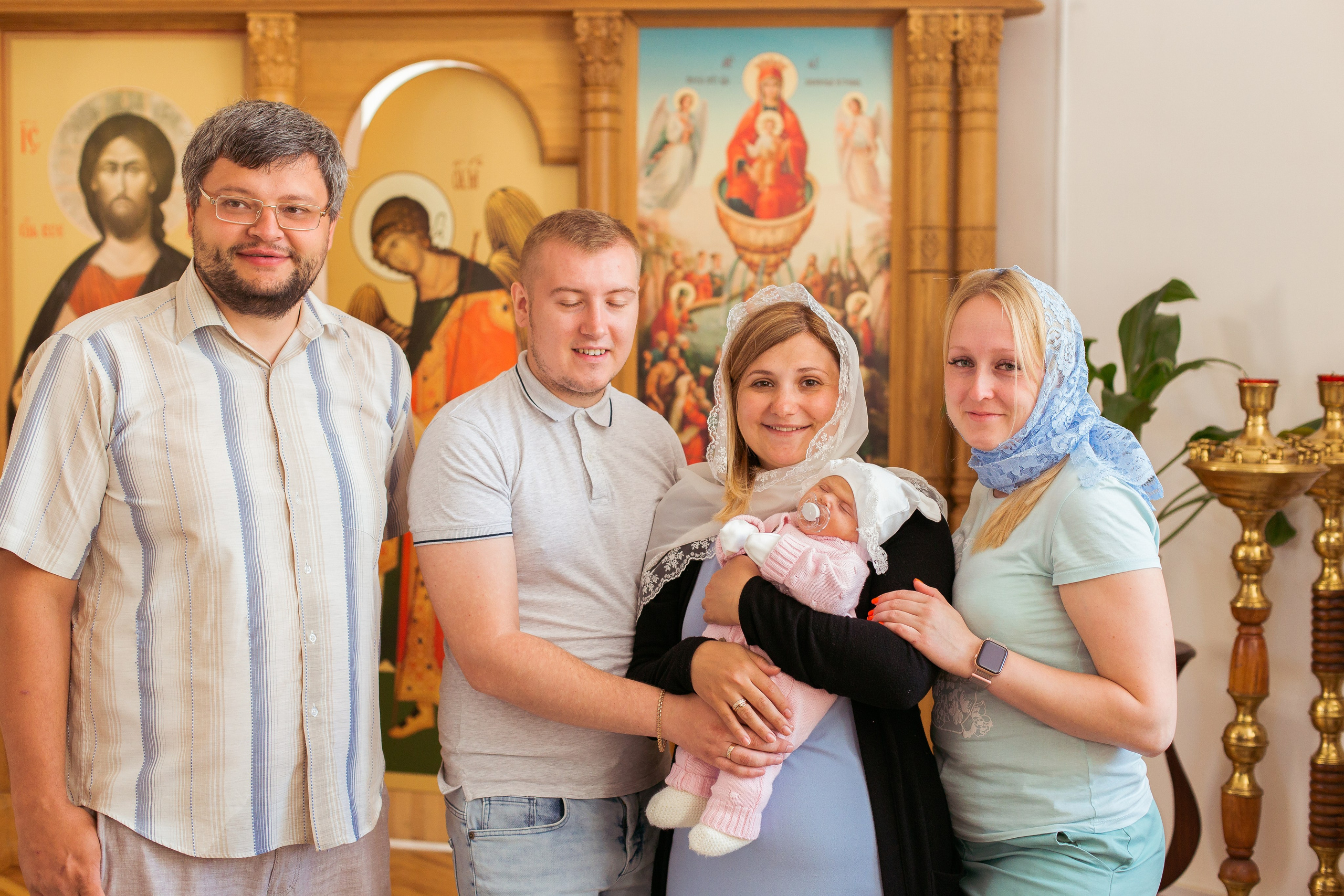 Крещение Ульяны. Успенская церковь. Фотограф новорожденных и детский в Сергиевом Посаде Кругликова Юлия