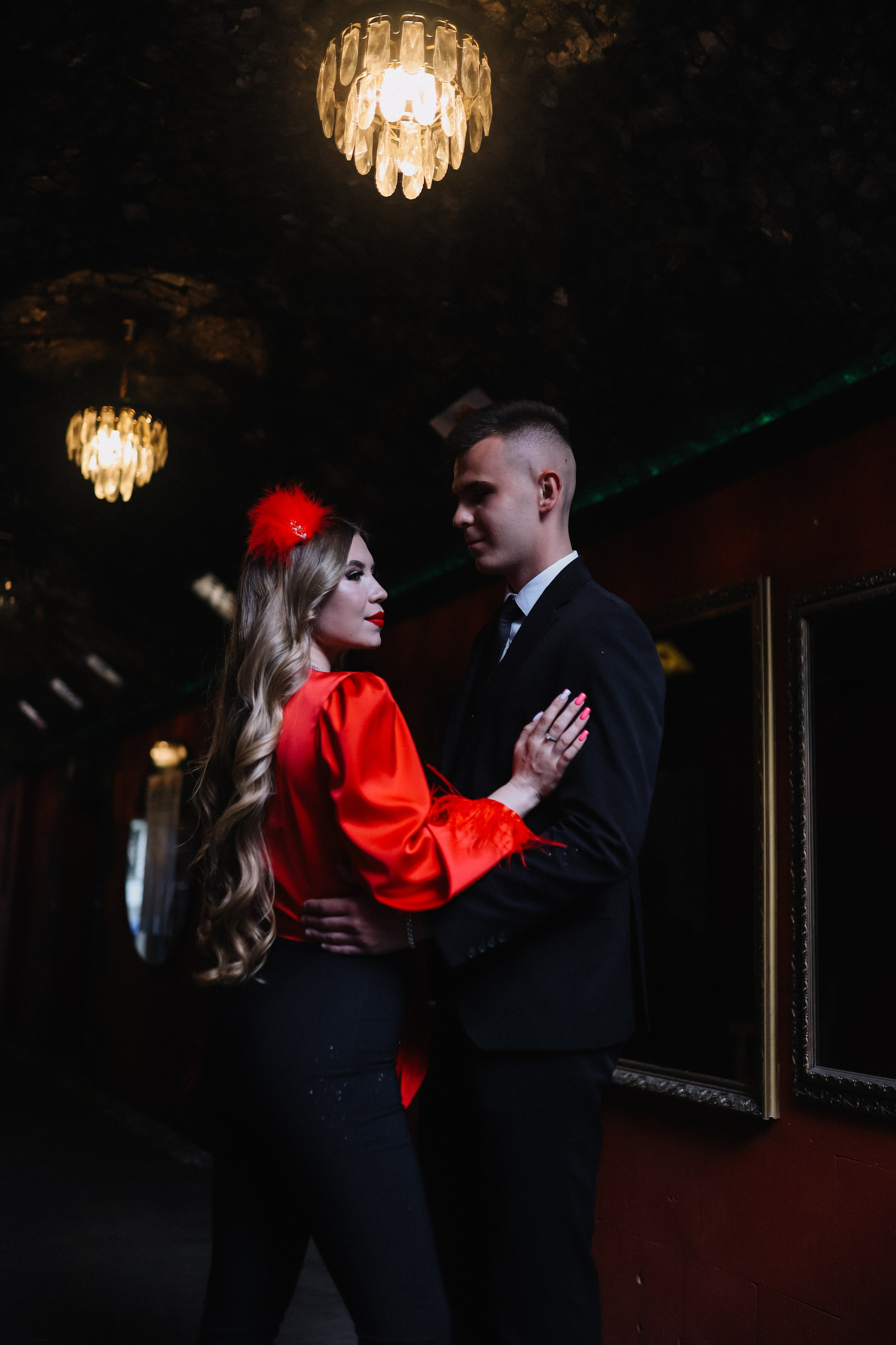 25.Диана и гости